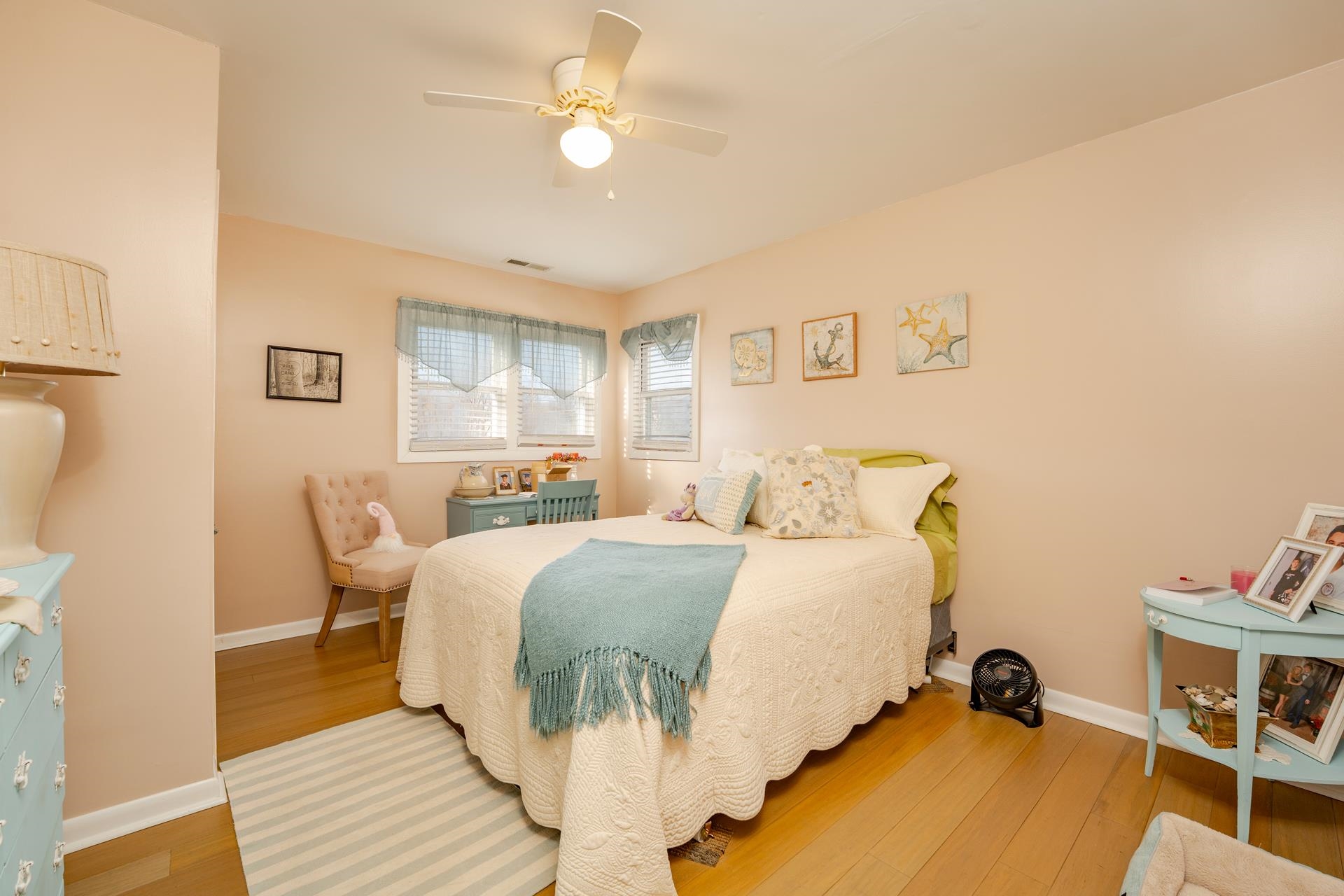 533 W Glenwood Avenue