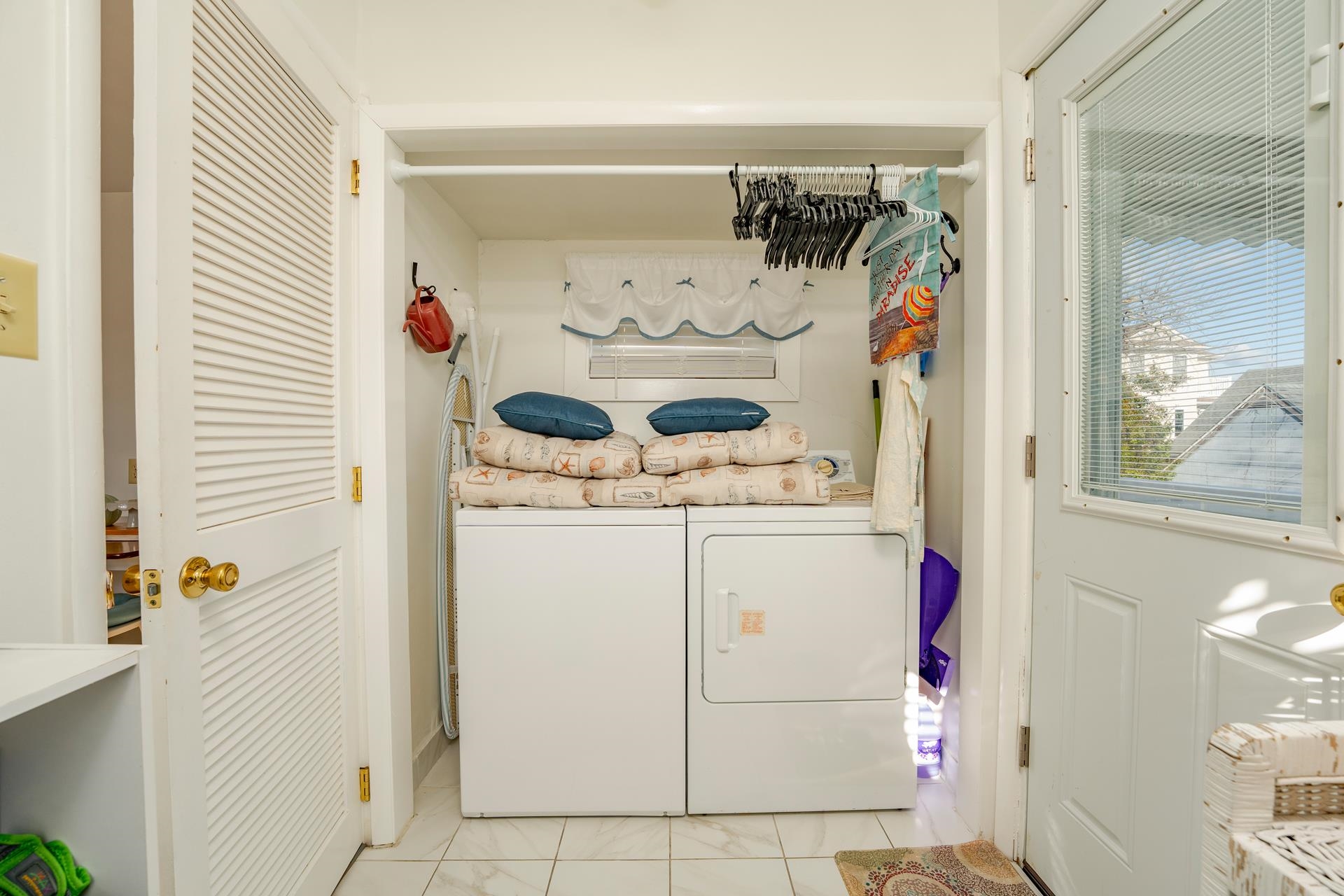 533 W Glenwood Avenue