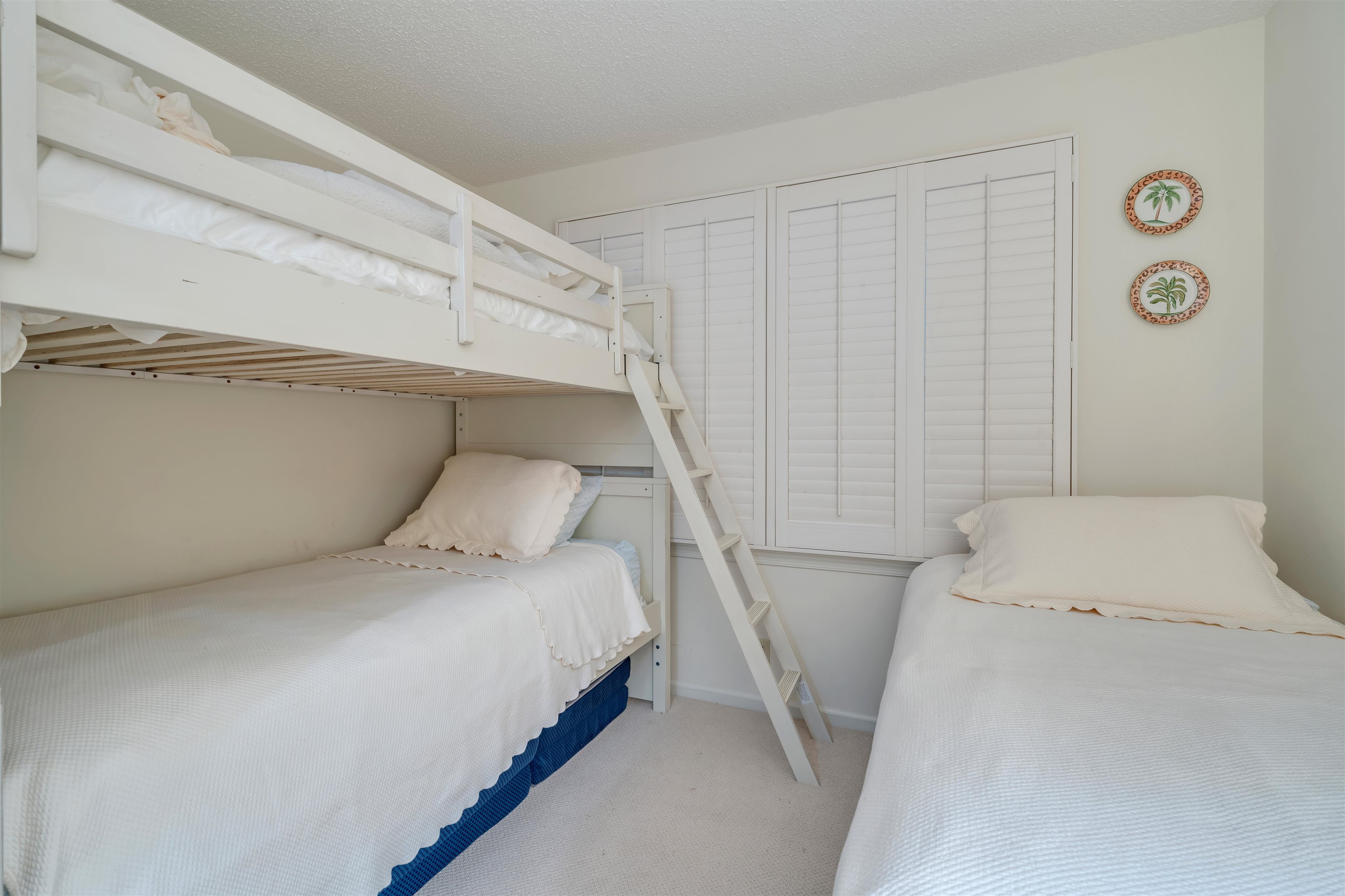 1415 Harbor Lane - Picture 26