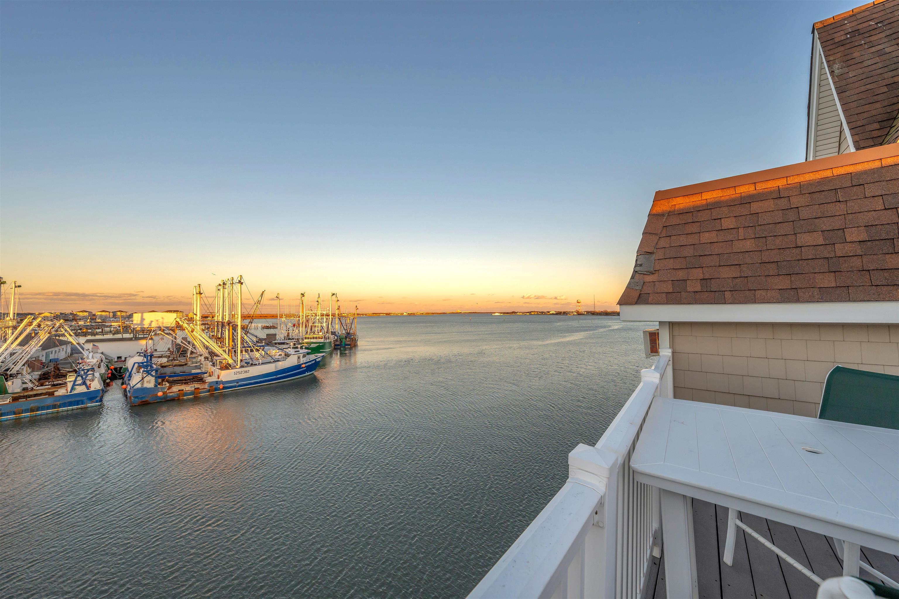 1415 Harbor Lane - Picture 36