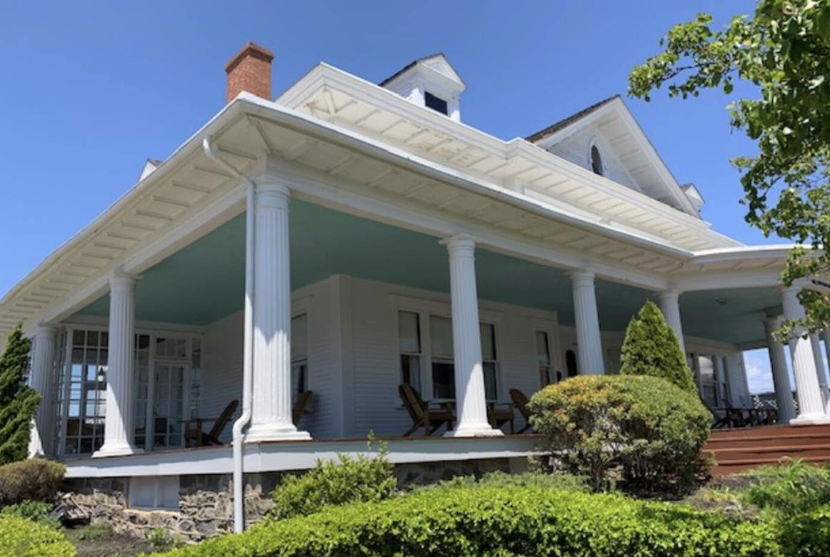 3008 Atlantic Avenue