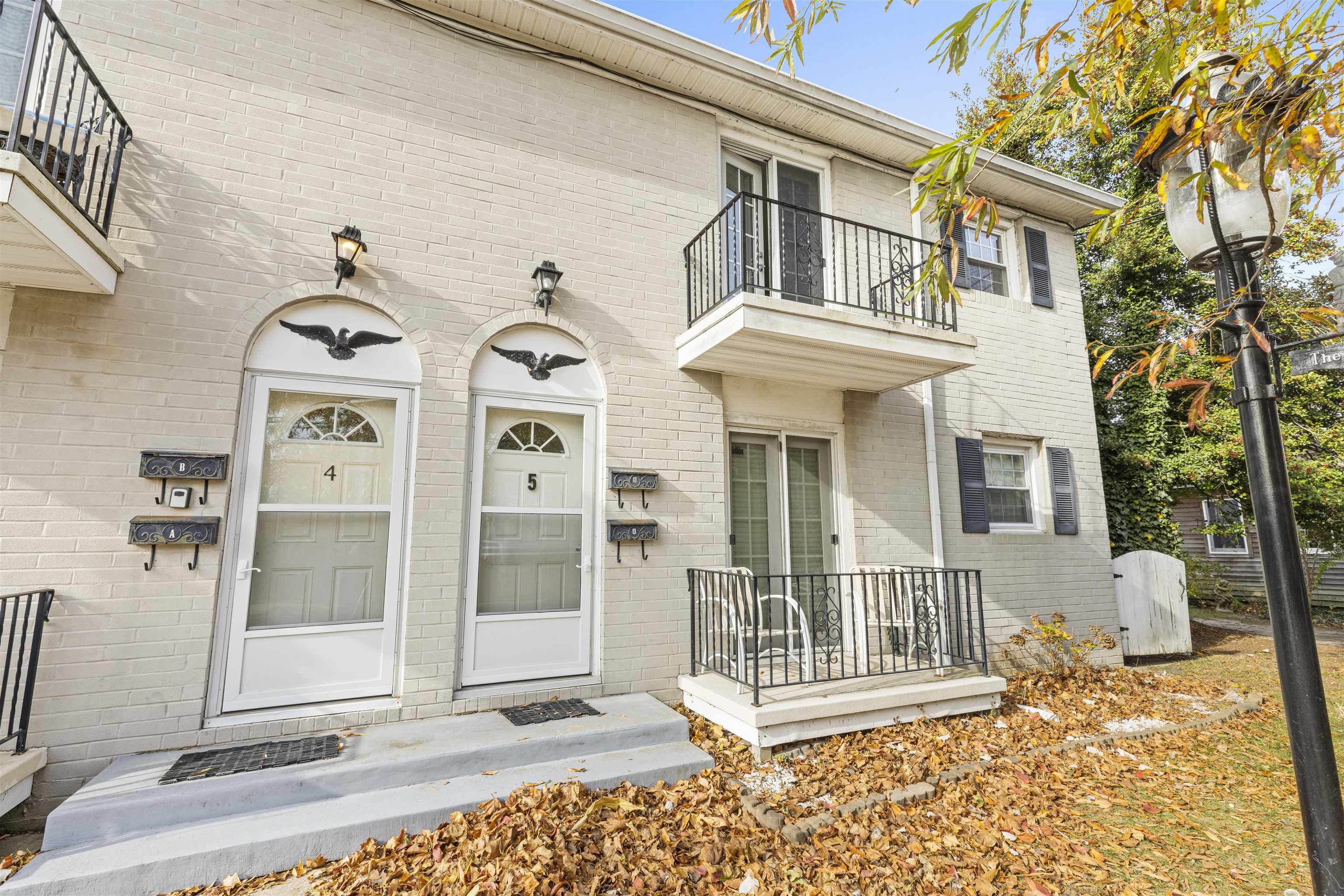 1001 Washington Street