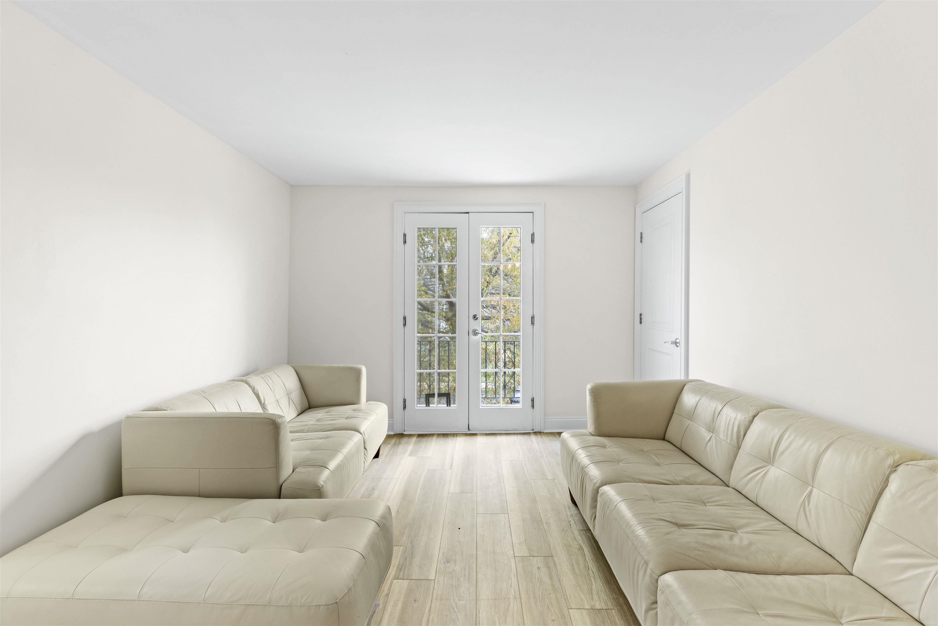 1001 Washington Street