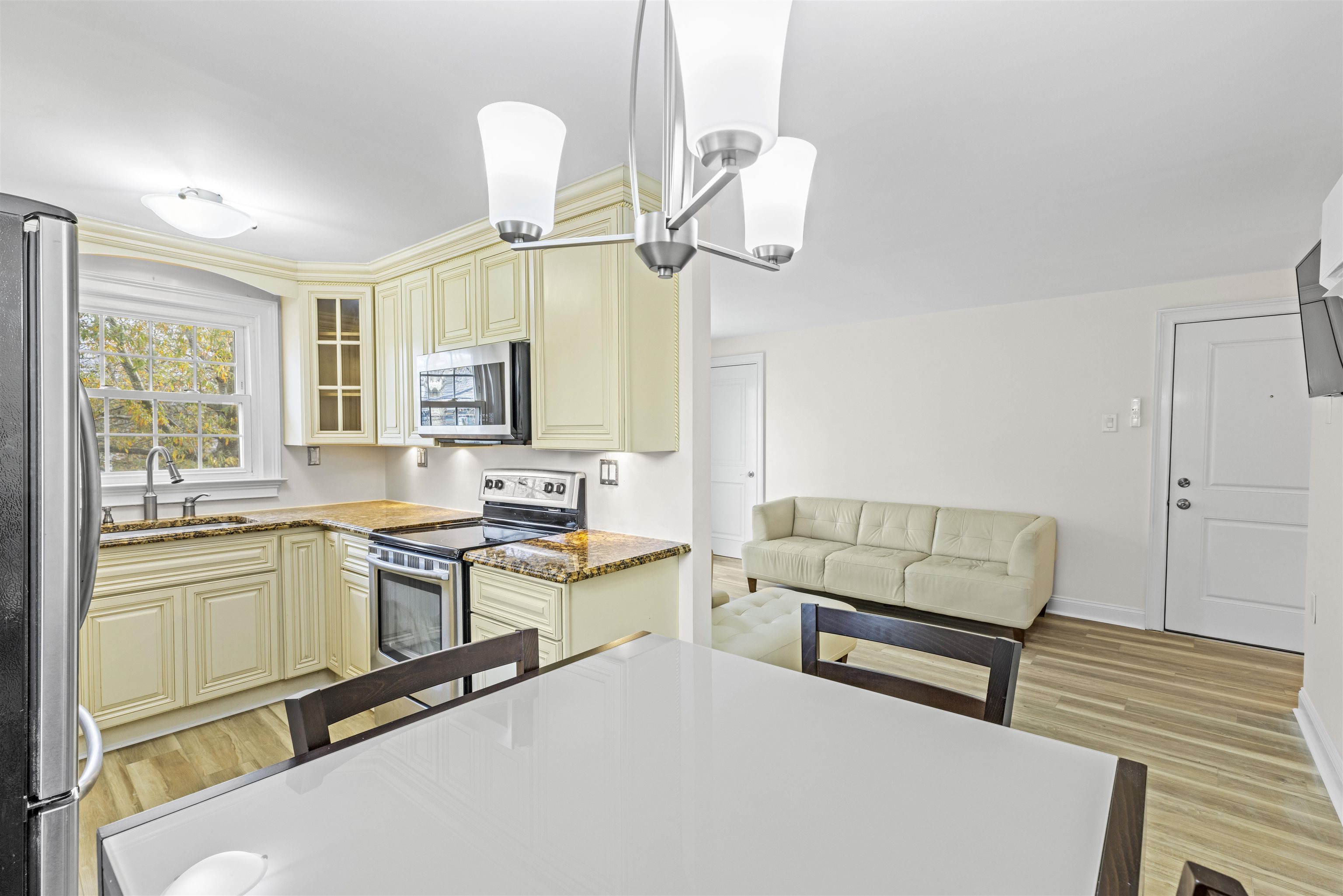 1001 Washington Street