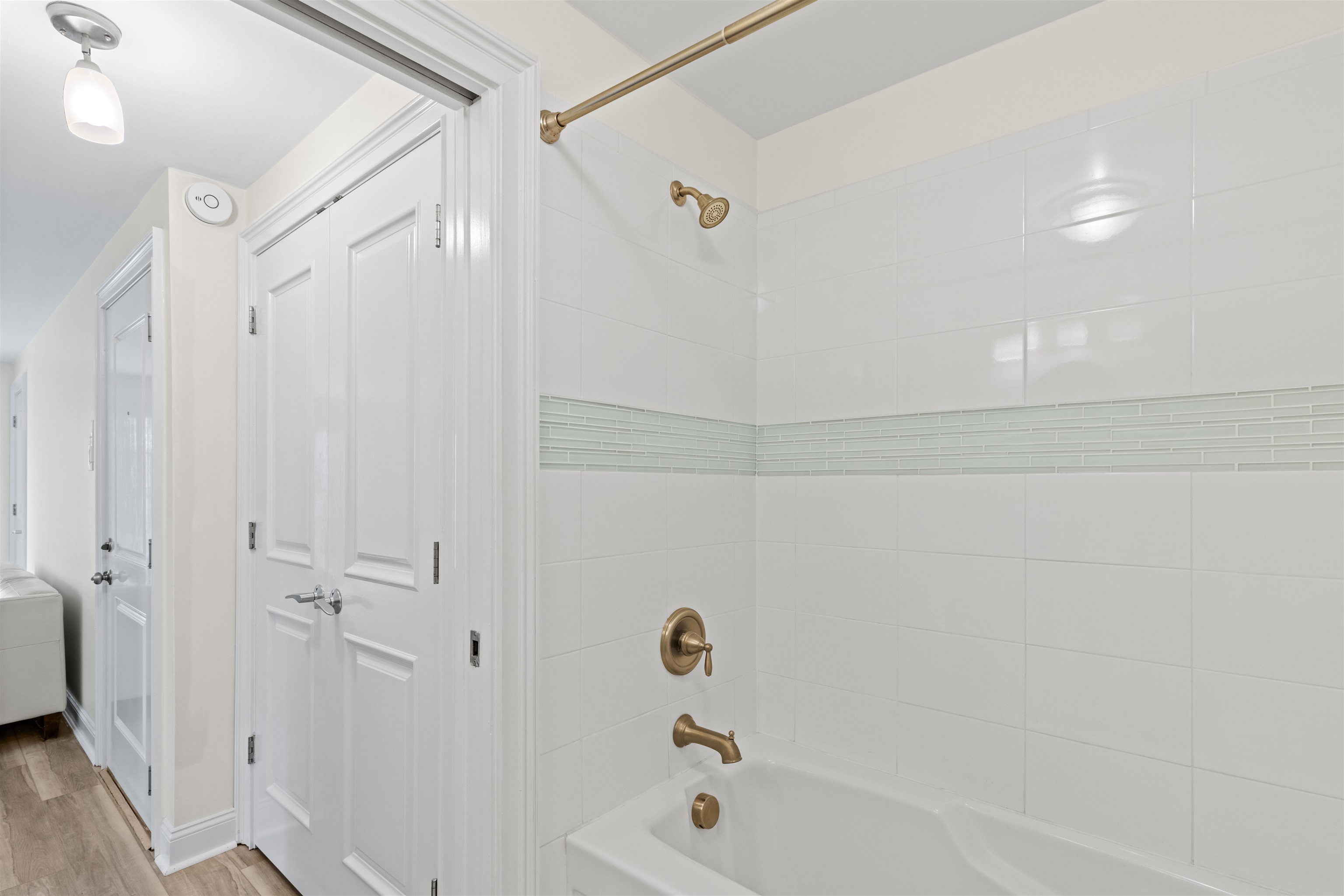 1001 Washington Street