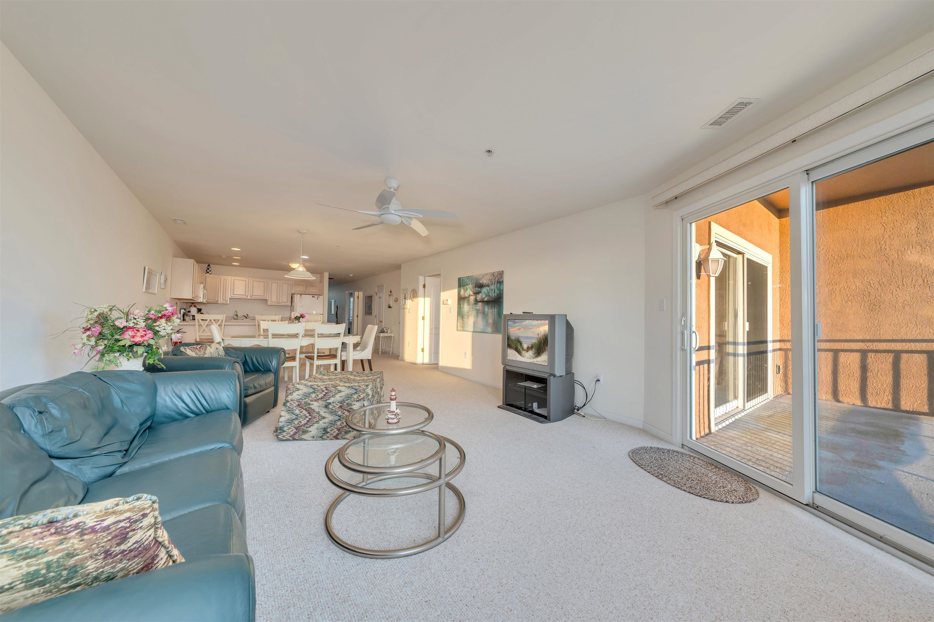 301 E Rochester Avenue