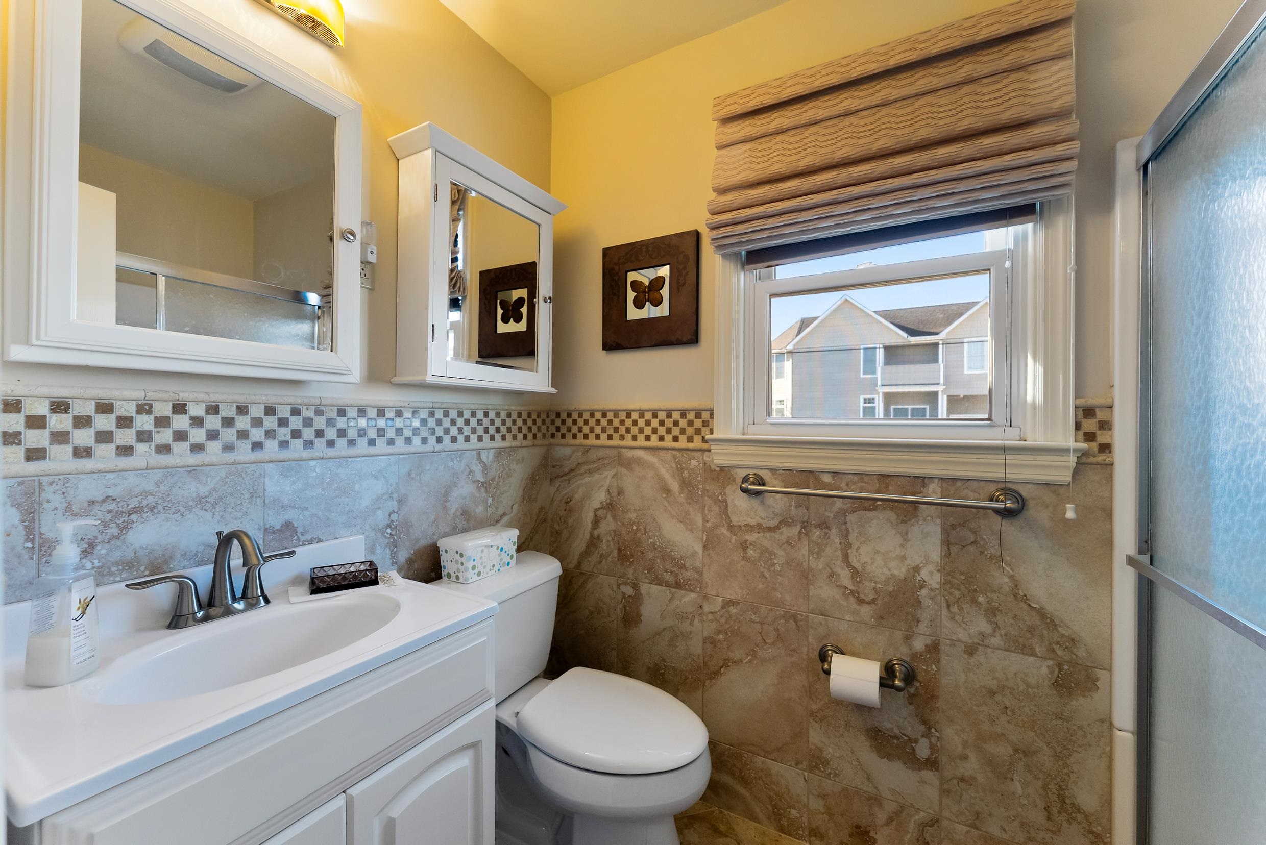 211 E Cardinal Road - Picture 26