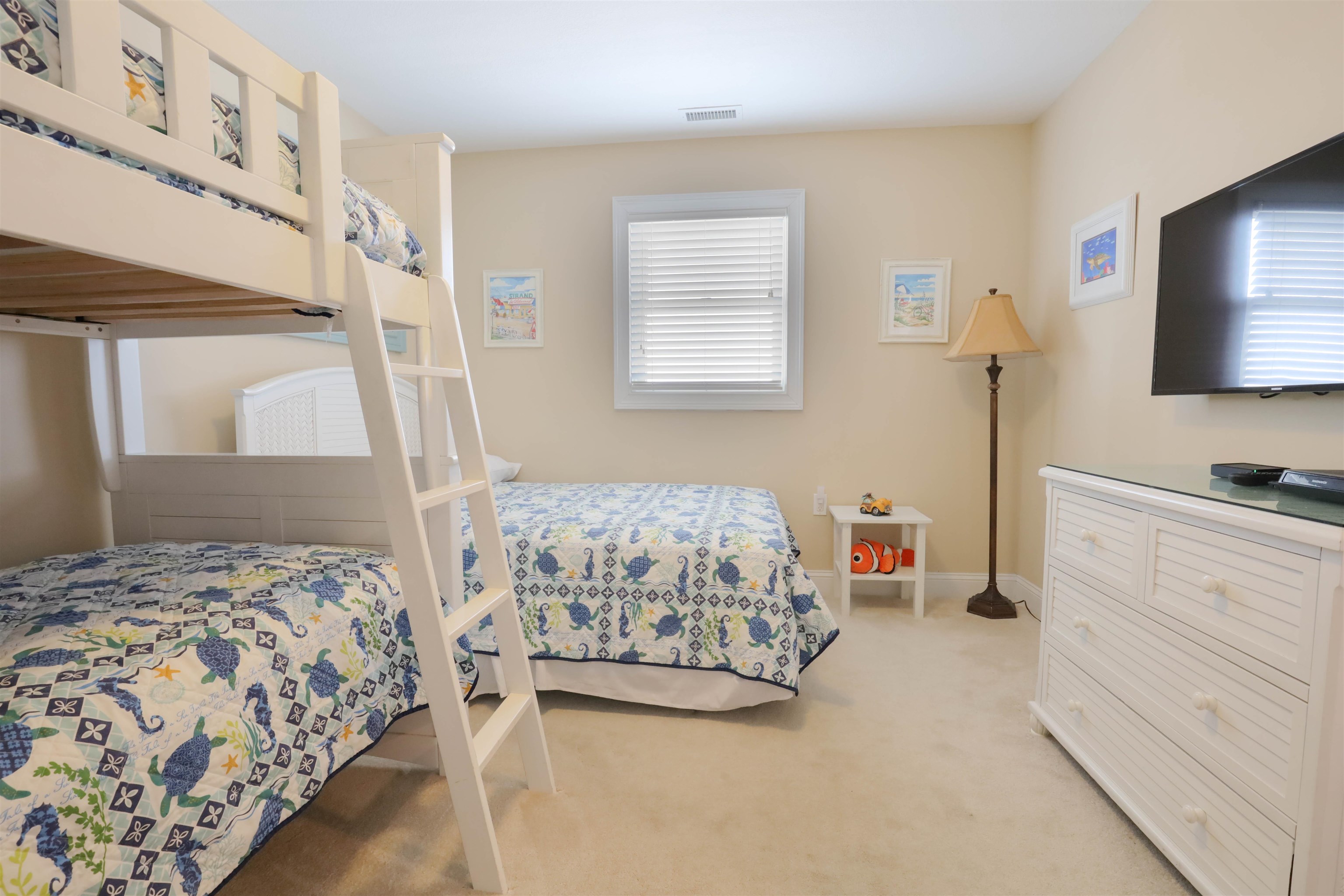 450 E Nashville Avenue