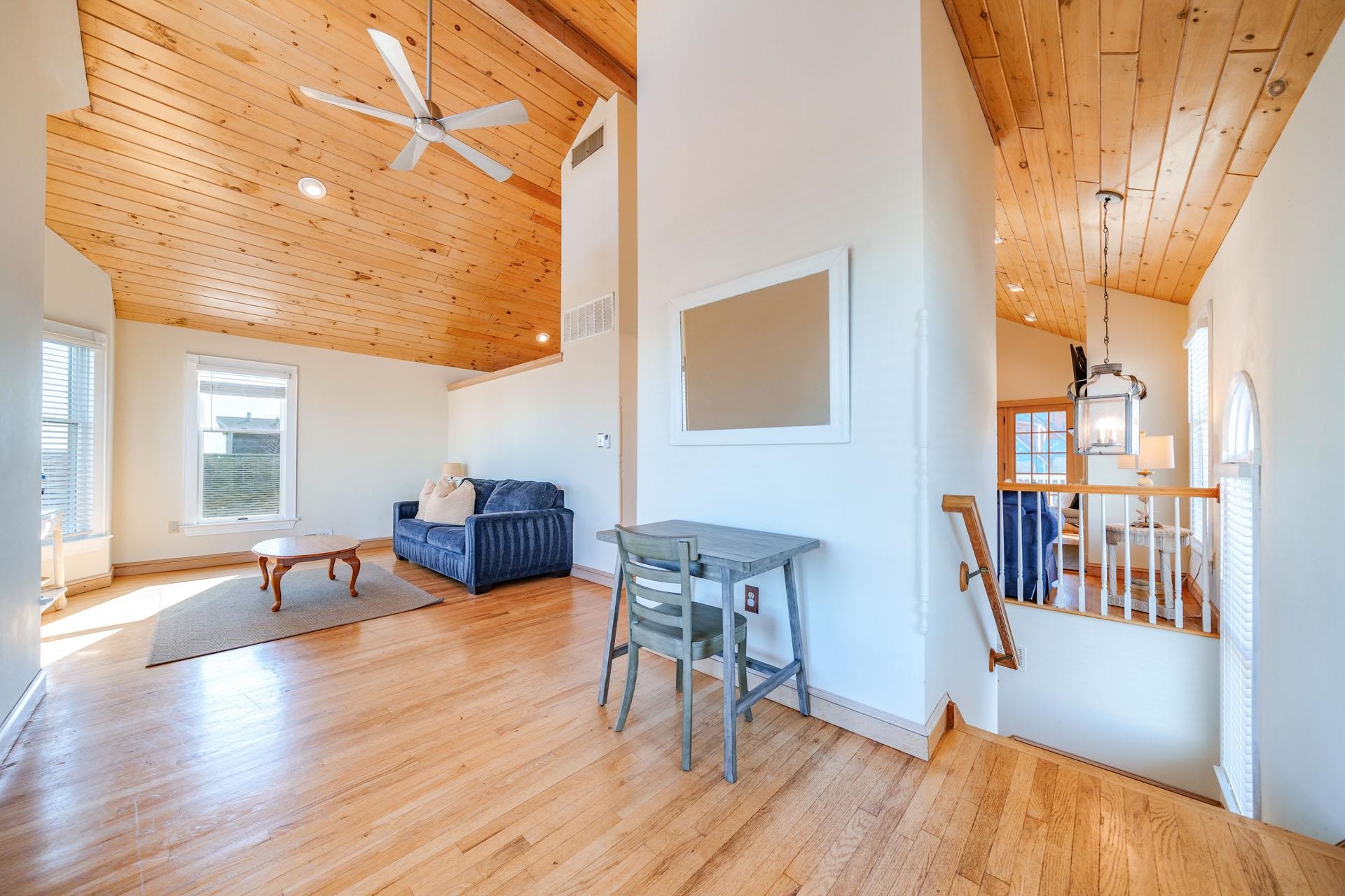 18 E Winthrop Avenue