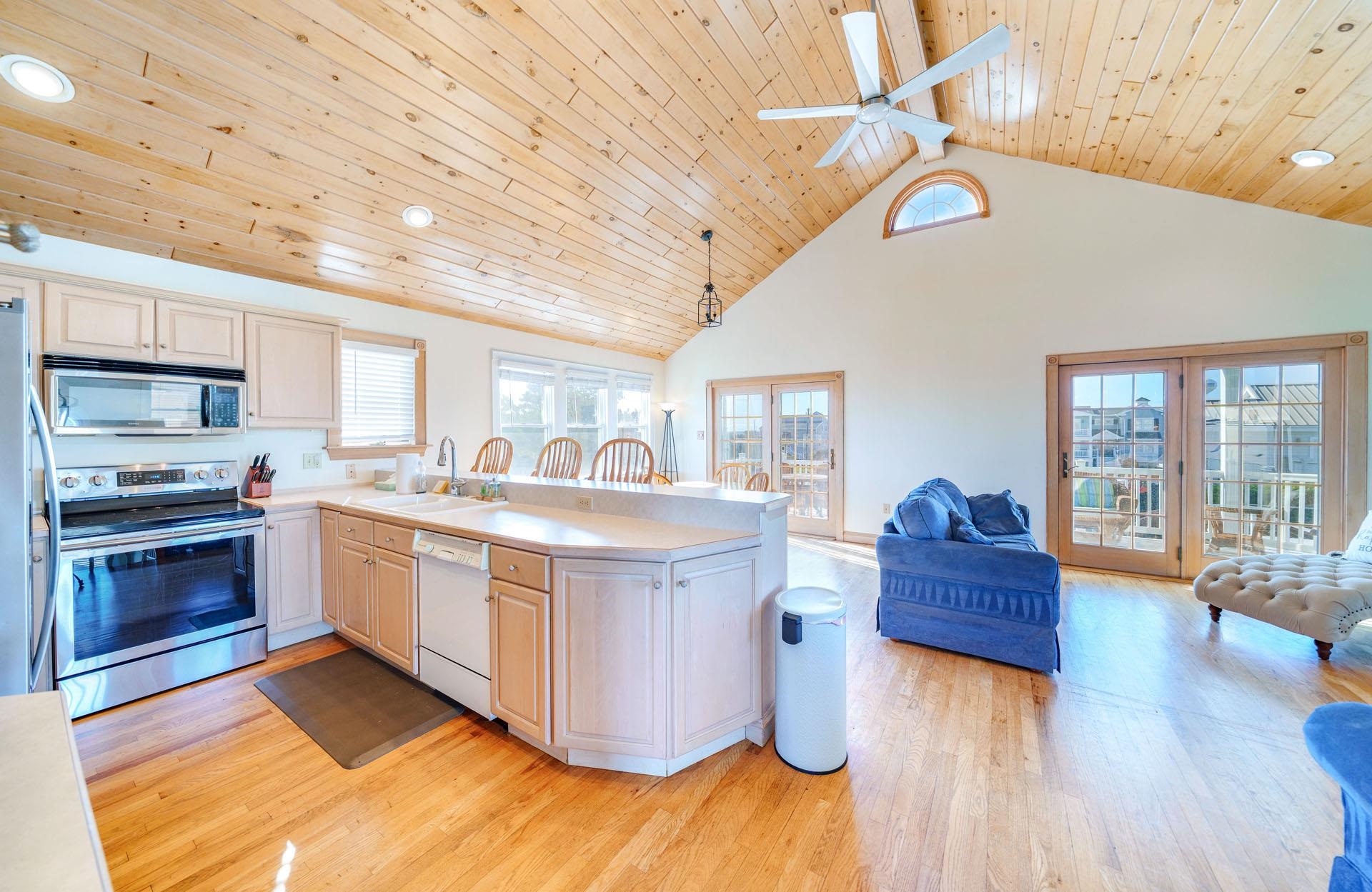 18 E Winthrop Avenue