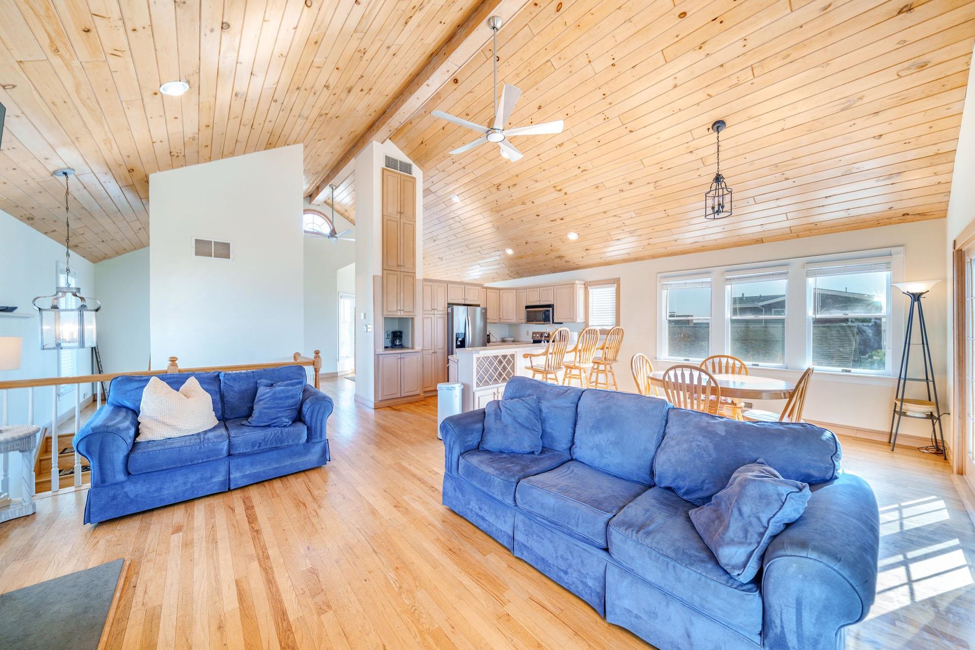 18 E Winthrop Avenue