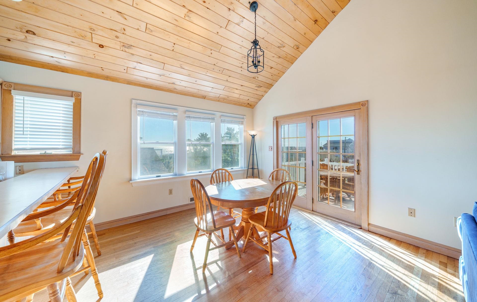 18 E Winthrop Avenue