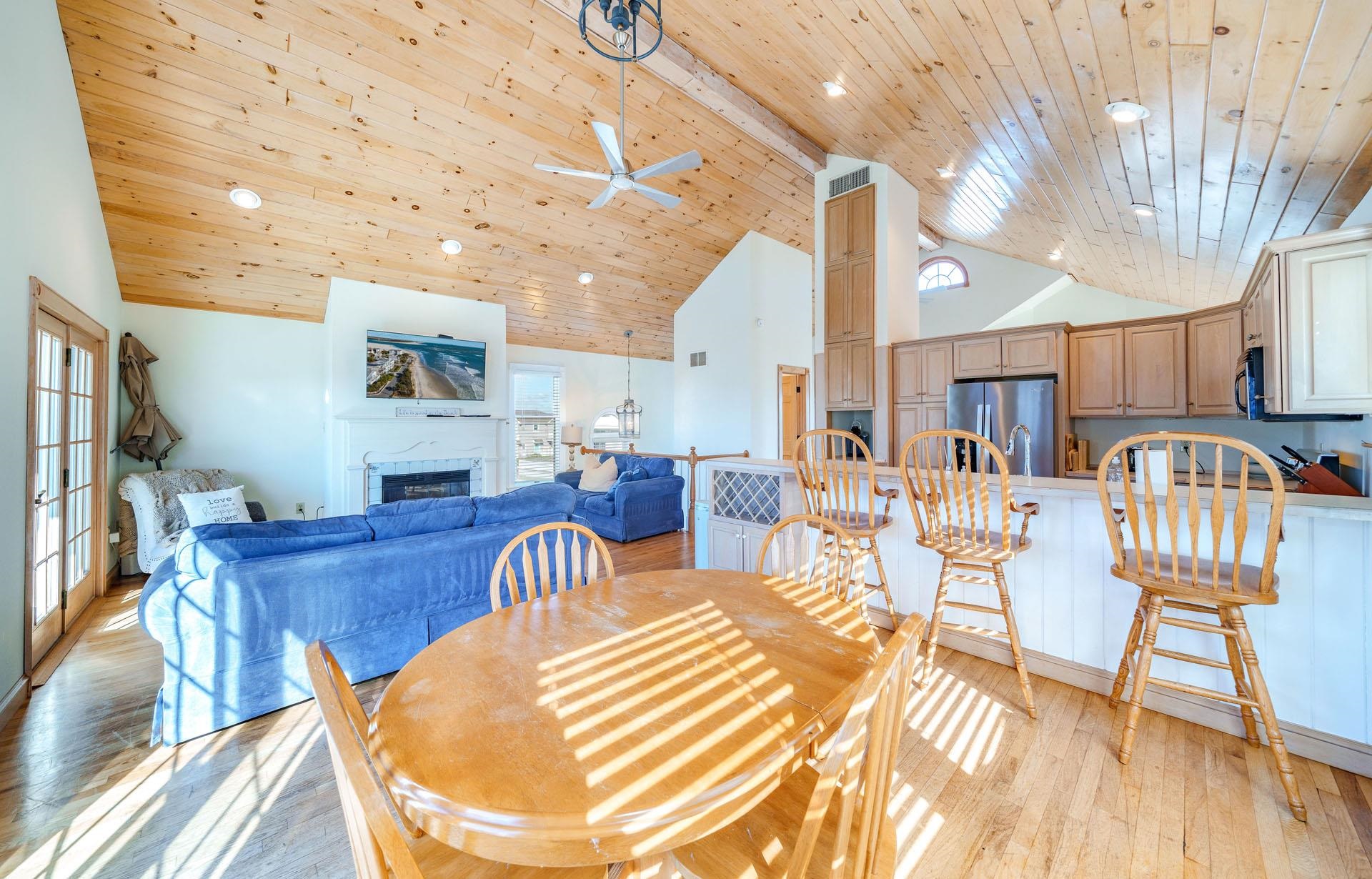 18 E Winthrop Avenue