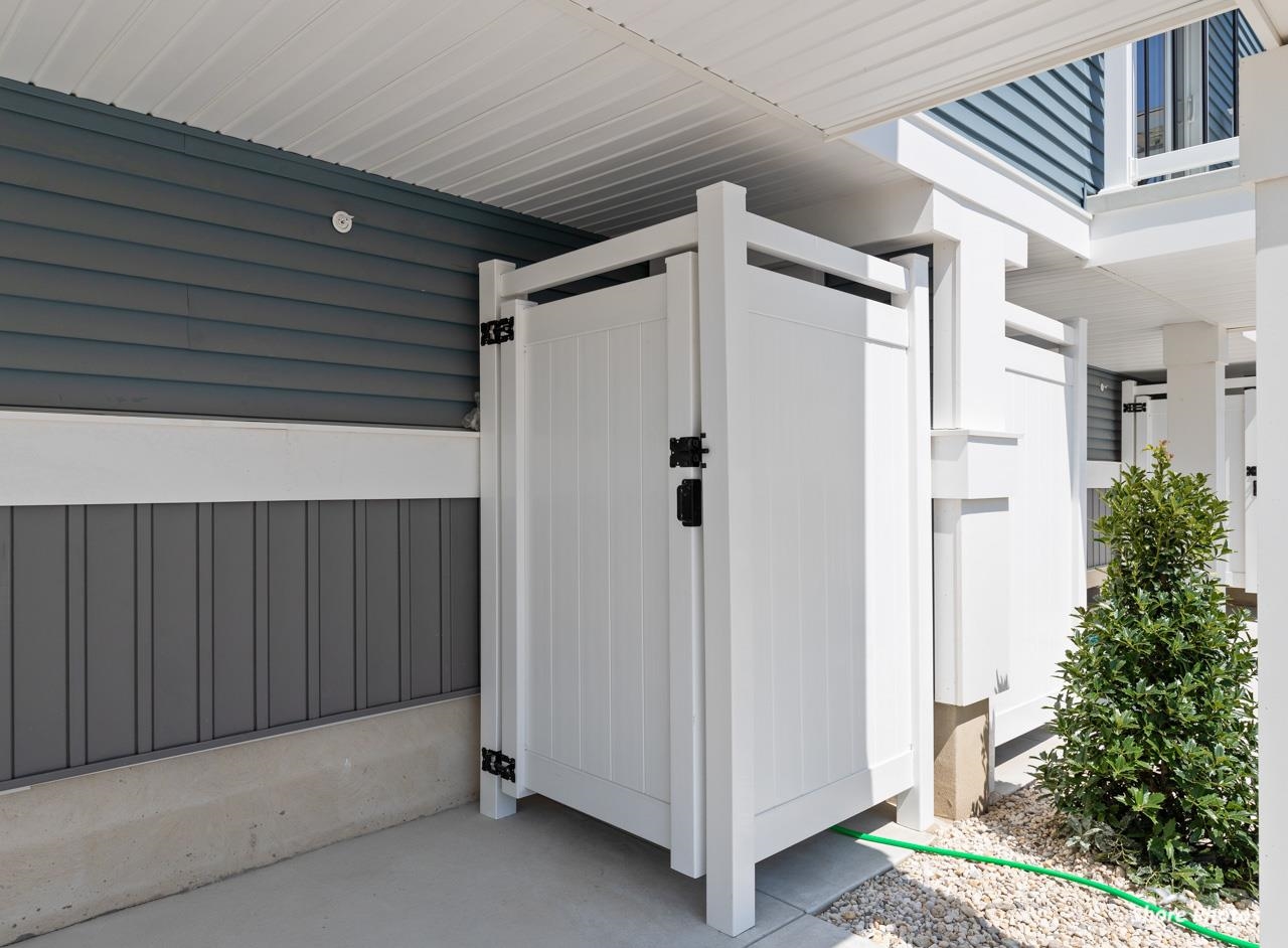 403 E Glenwood Avenue - Picture 39