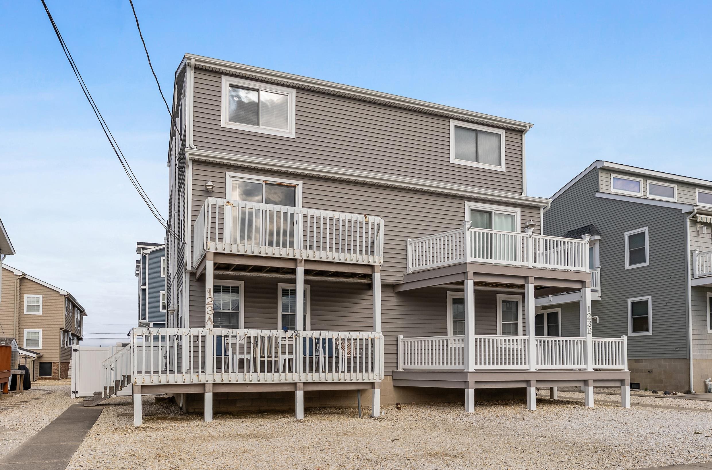 123 32nd Street A/West unit