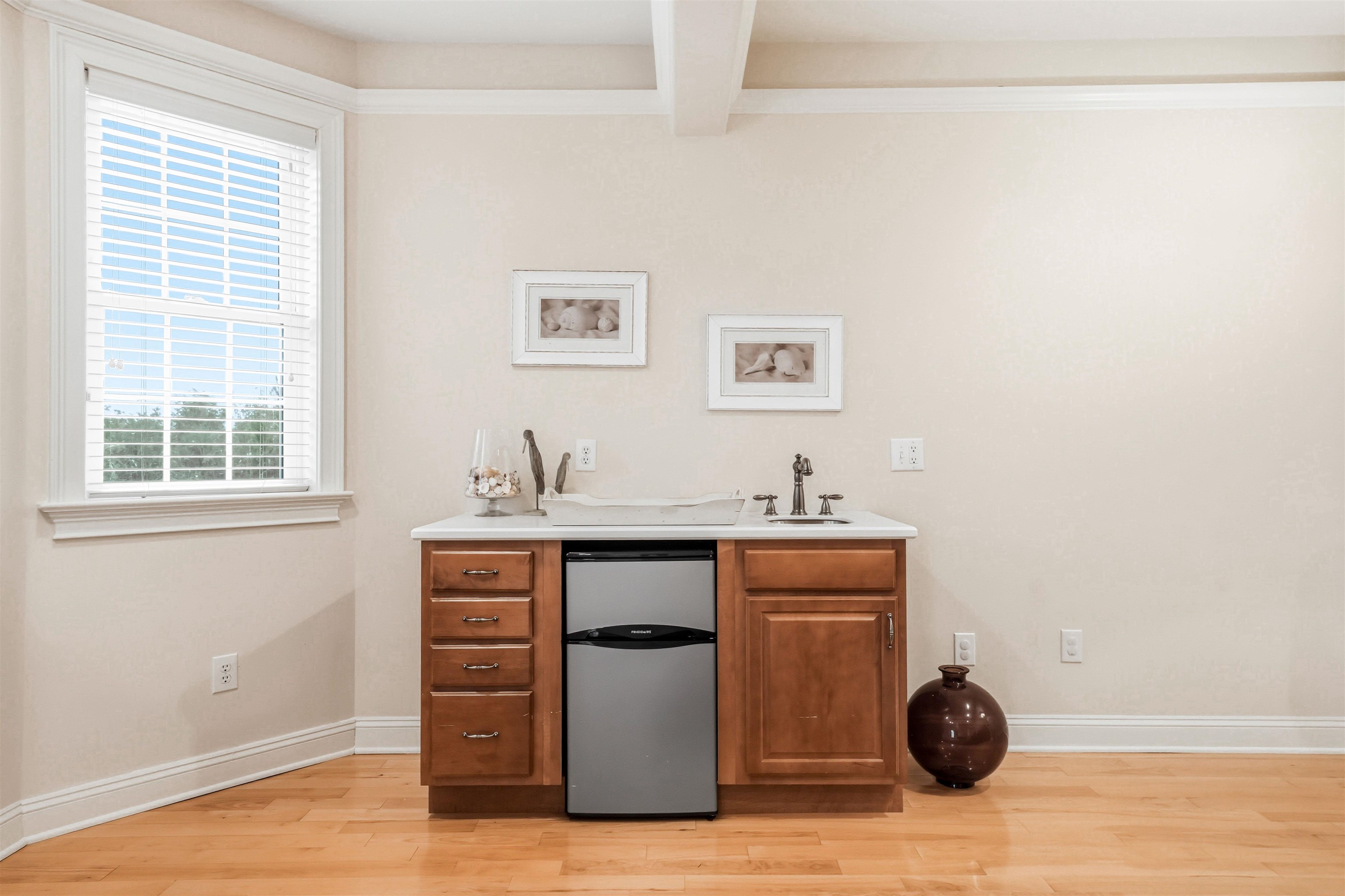 25 Seabreeze Lane - Picture 16