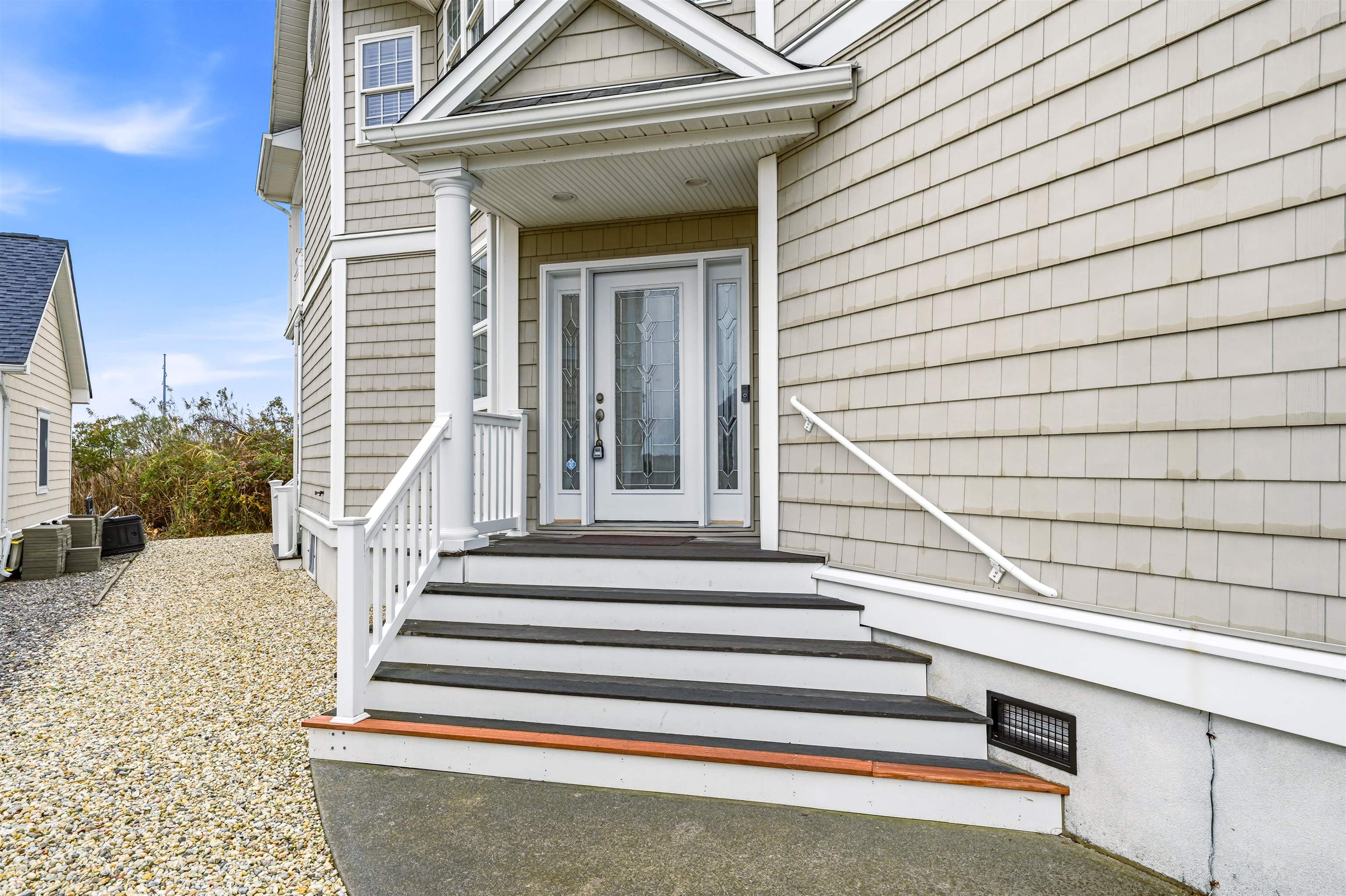 25 Seabreeze Lane - Picture 7