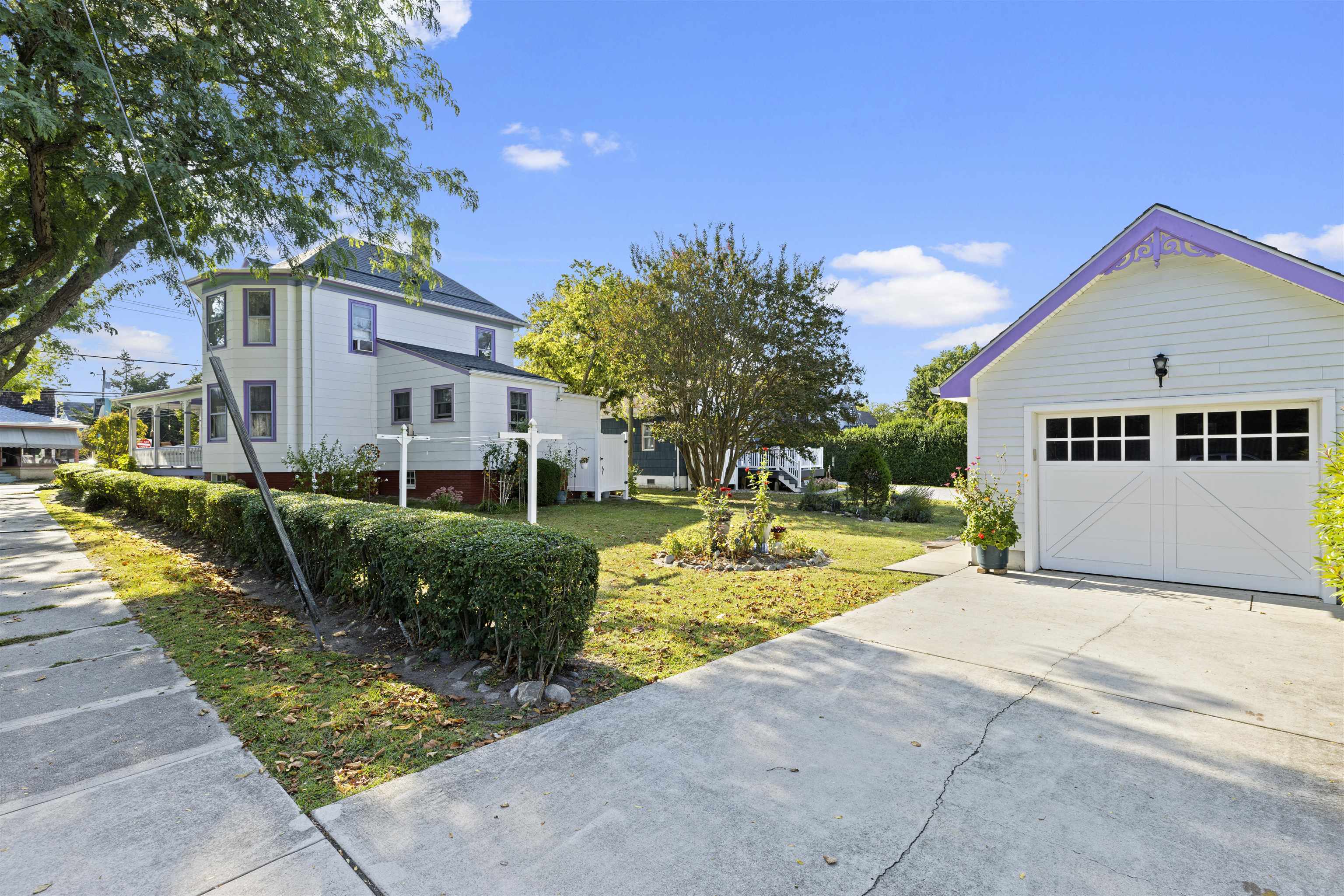 222 Broadway - Picture 39