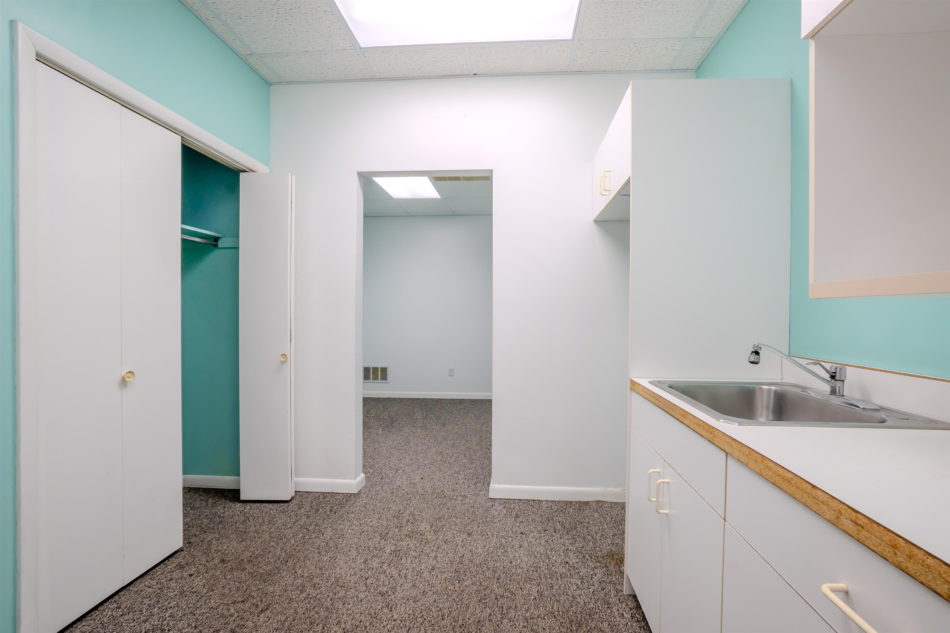 717 Shore Road - Picture 13