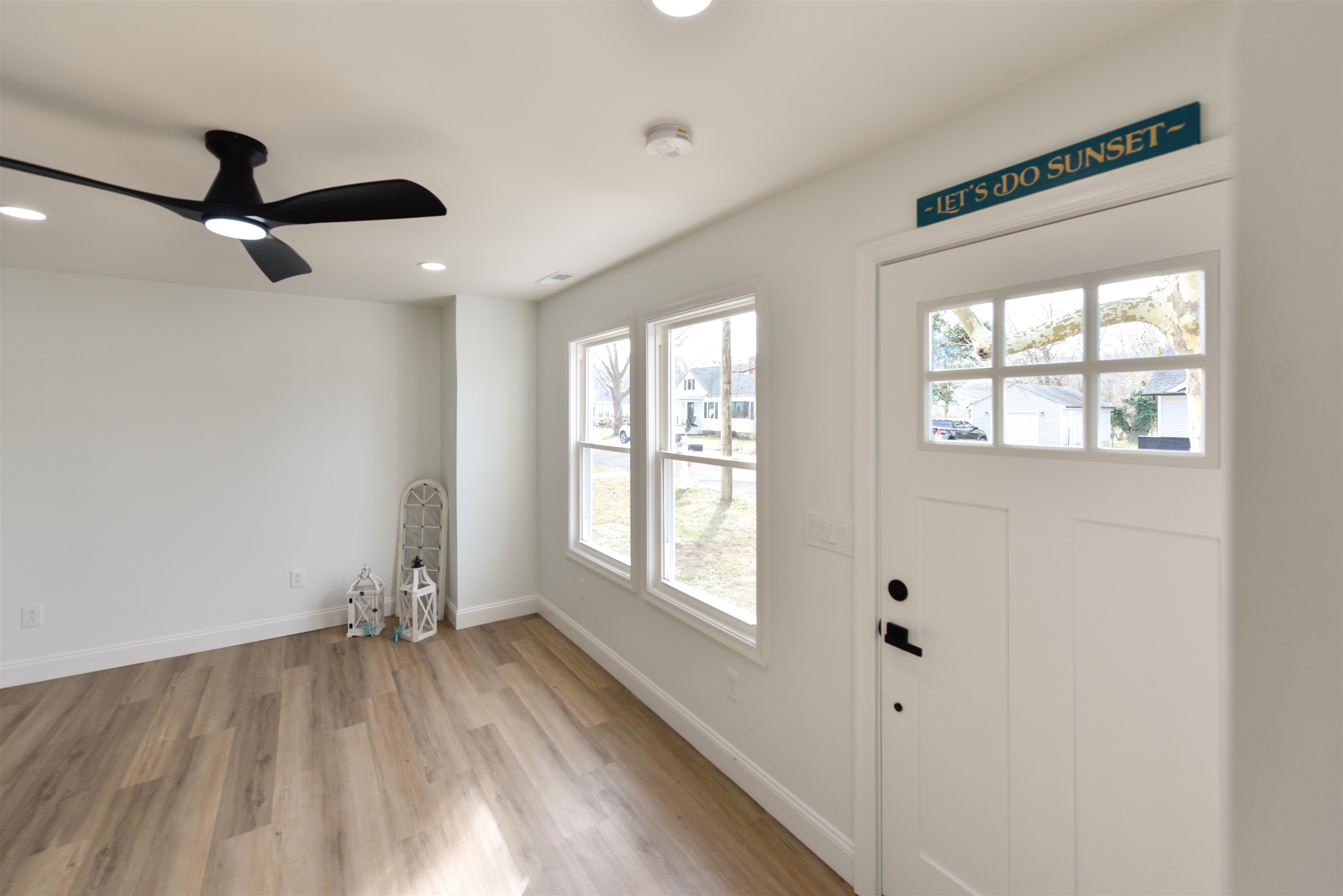 6 Lafayette Avenue - Picture 2