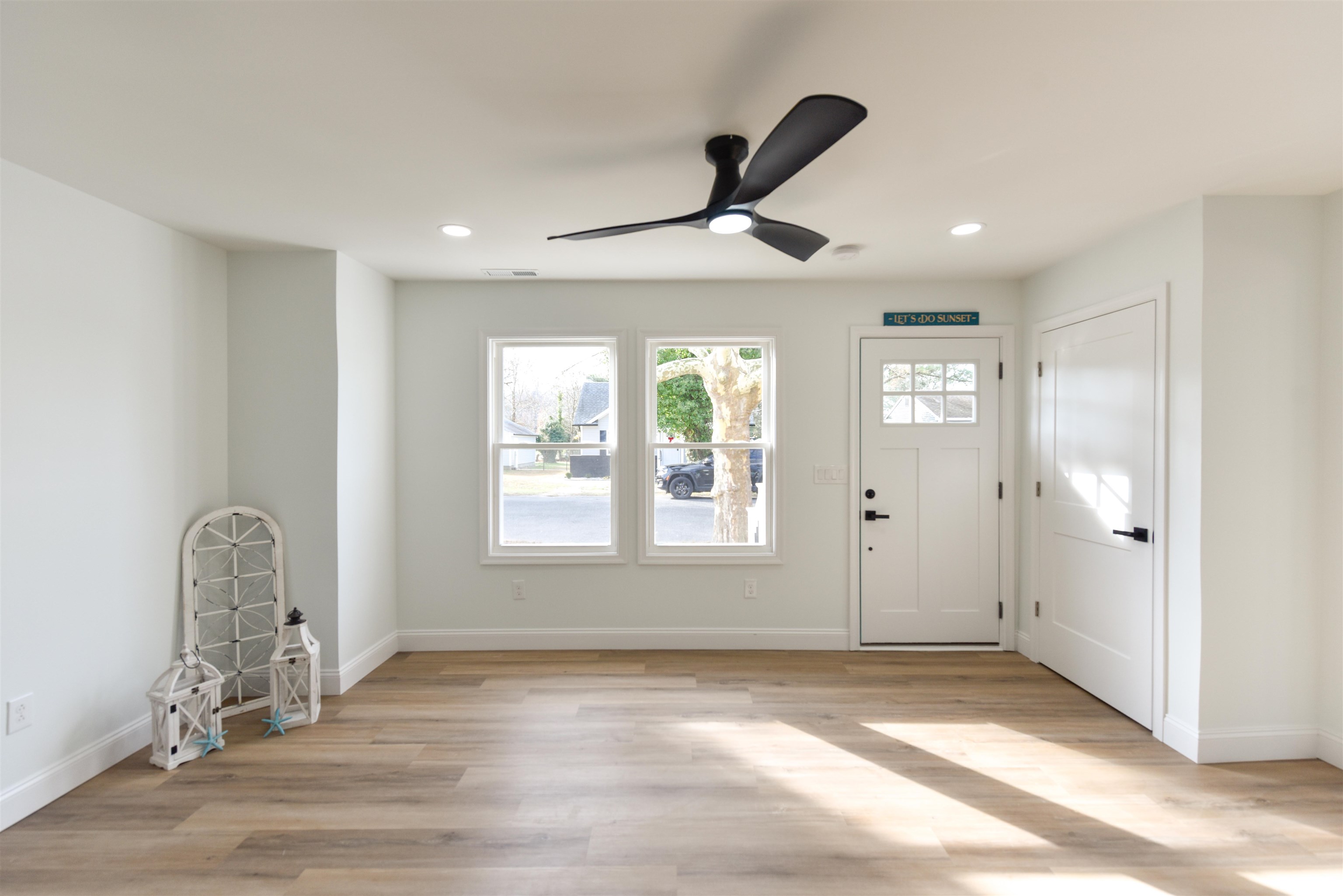 6 Lafayette Avenue - Picture 3