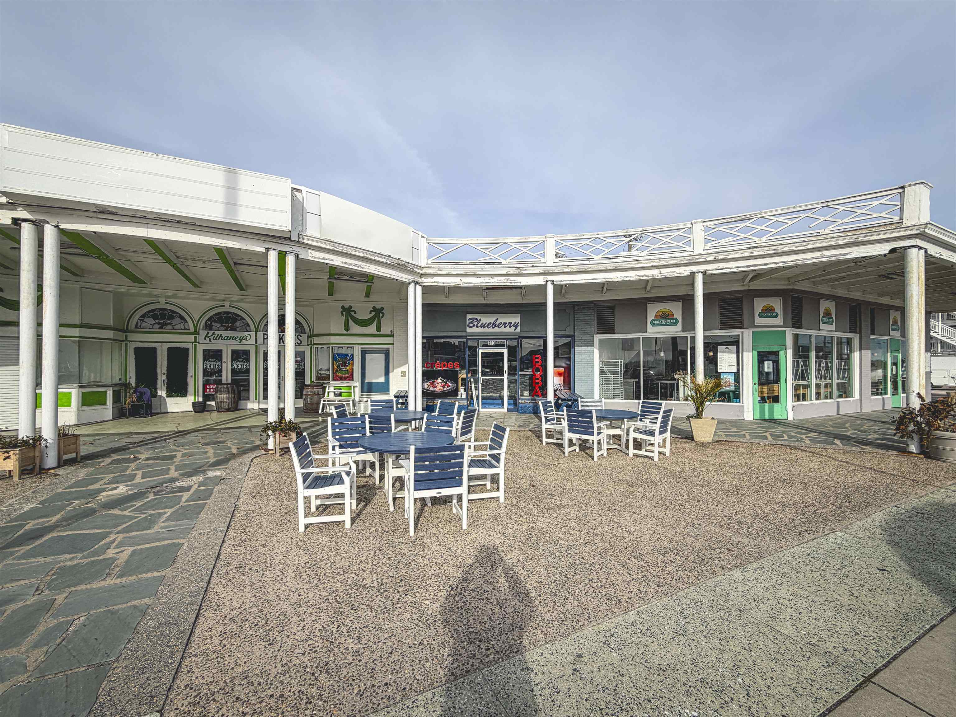 713 Beach Avenue - Picture 30