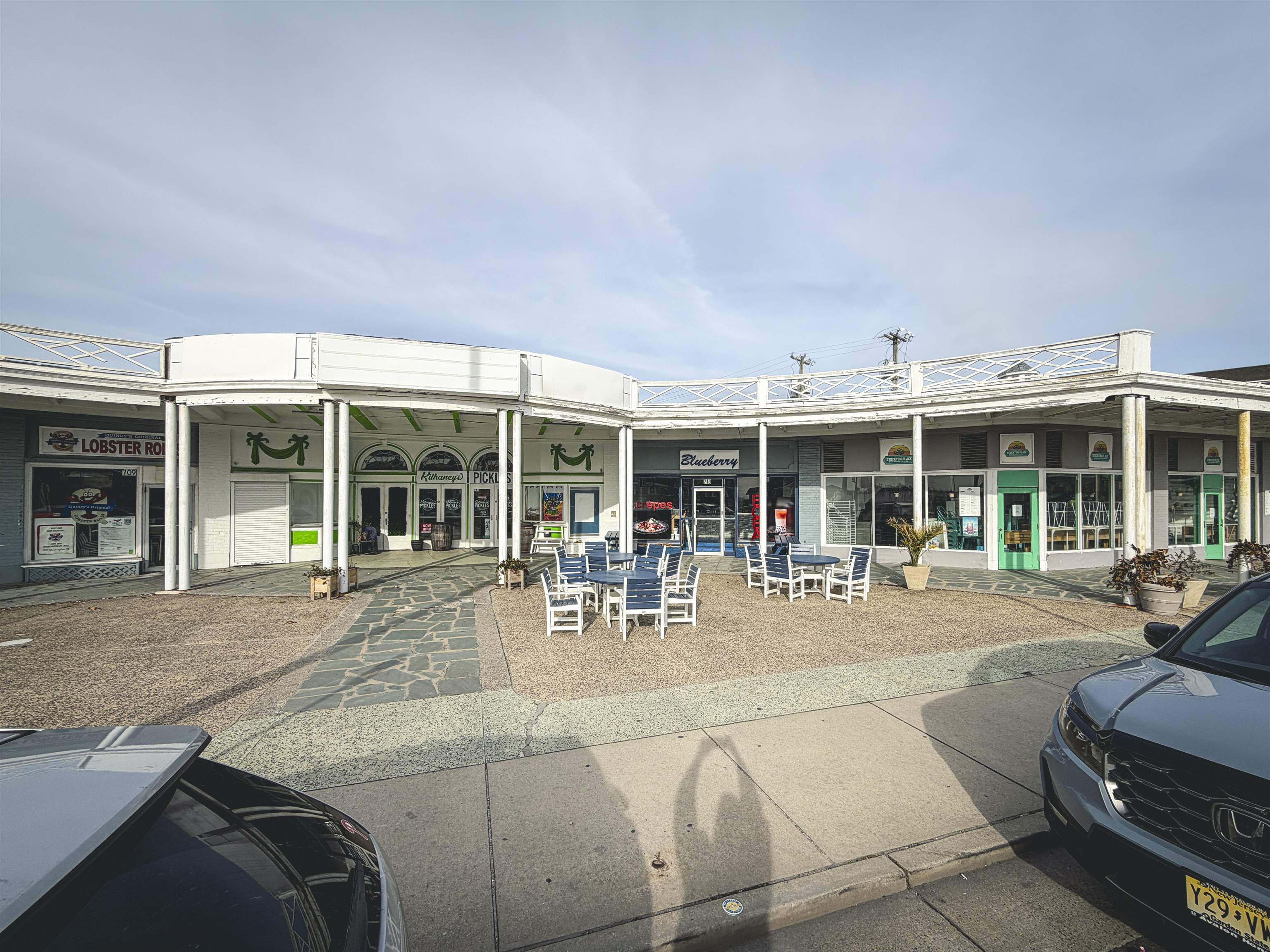 713 Beach Avenue - Picture 31