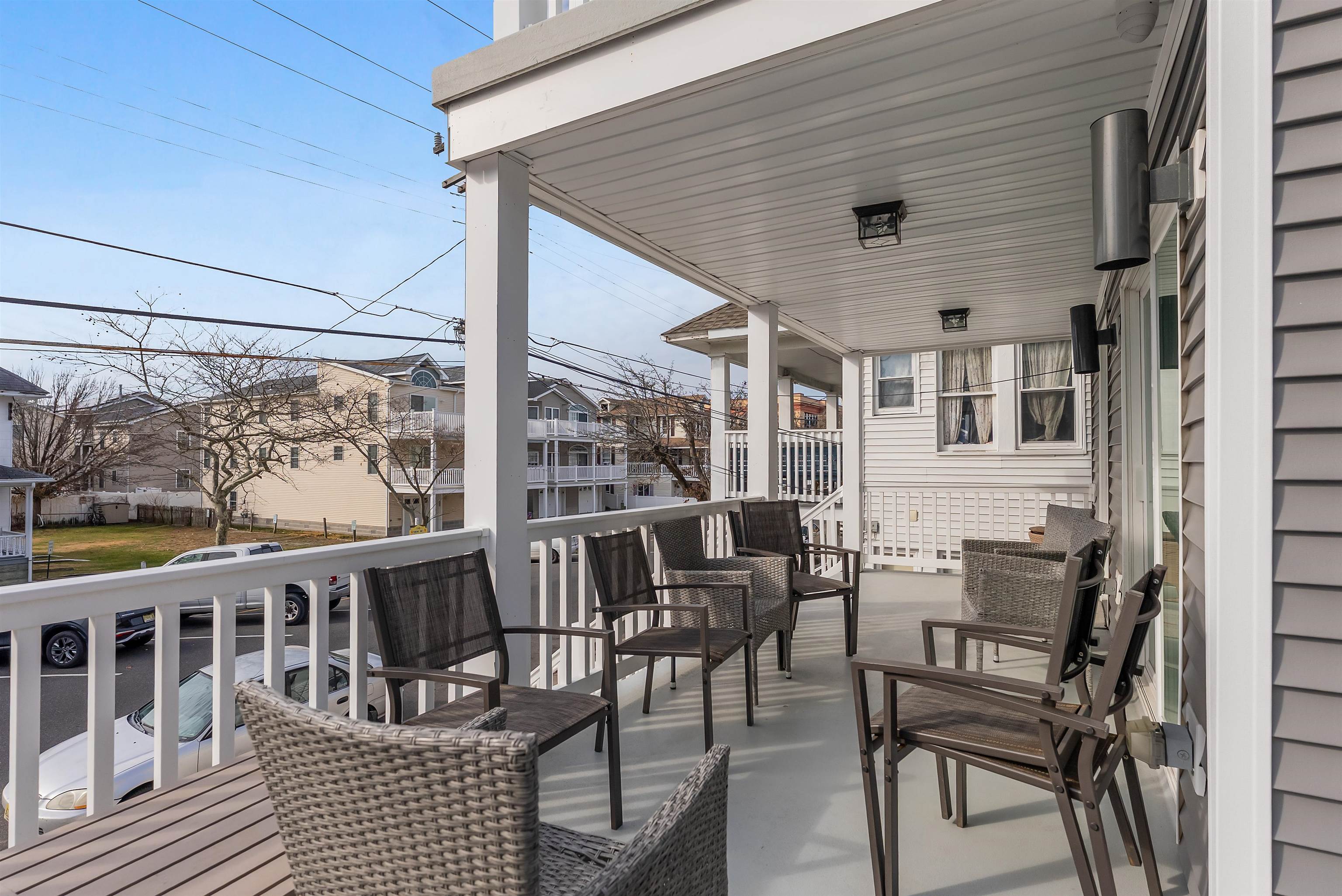 221 E Baker Avenue - Picture 34