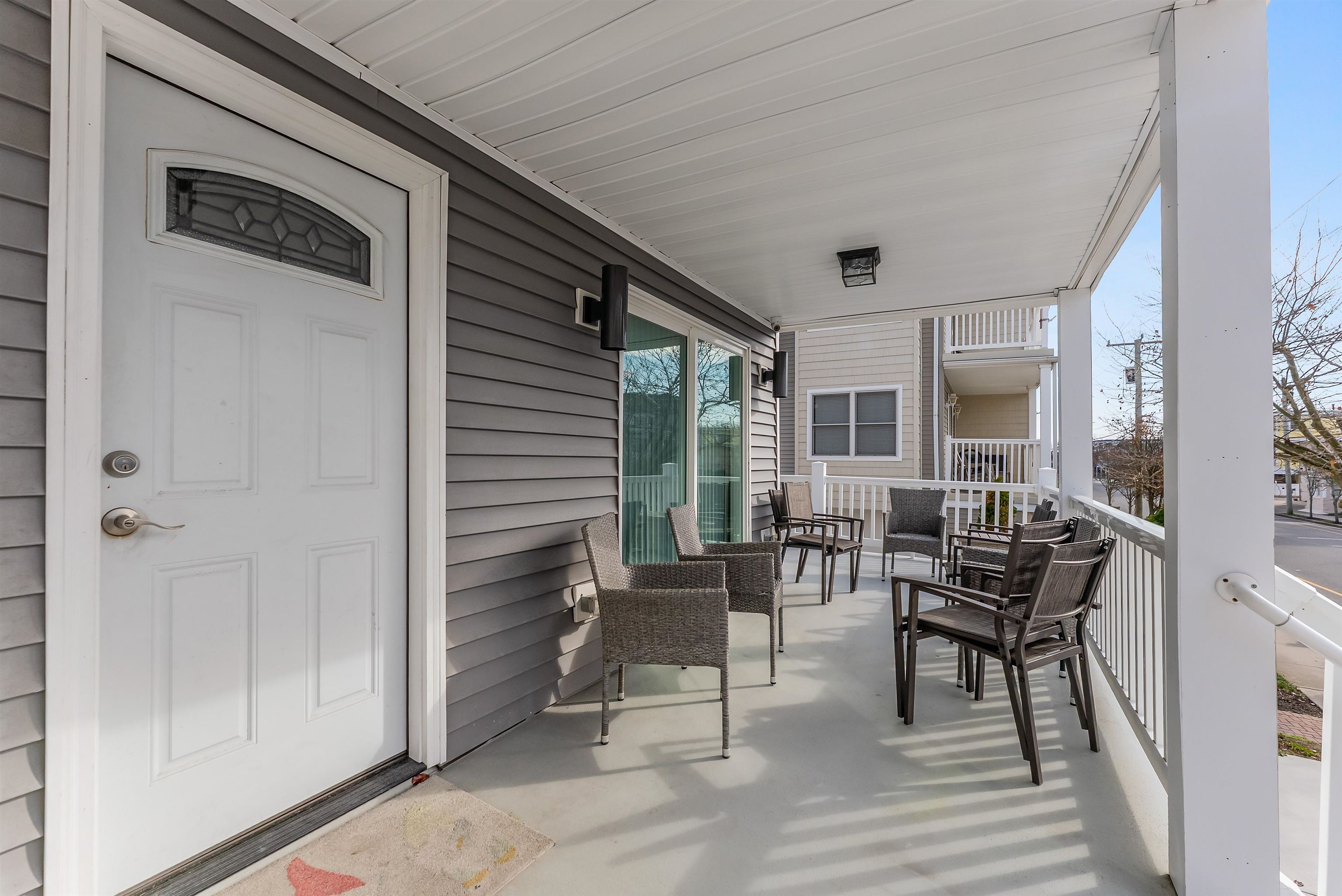 221 E Baker Avenue - Picture 35