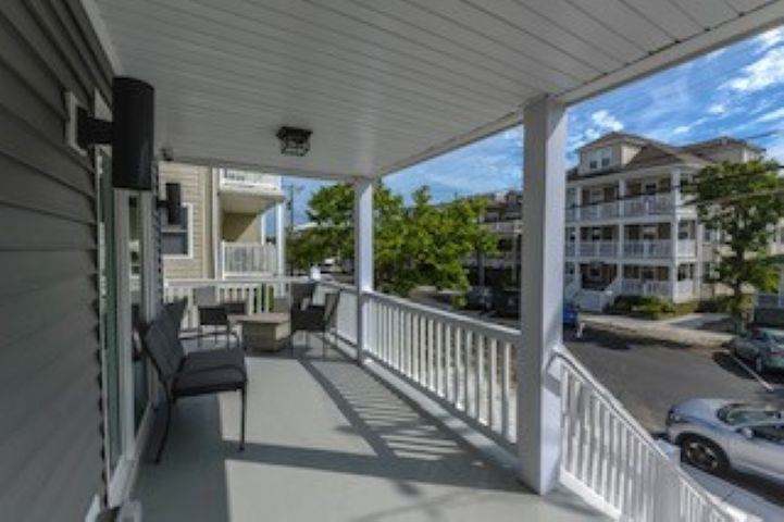 221 E Baker Avenue - Picture 46