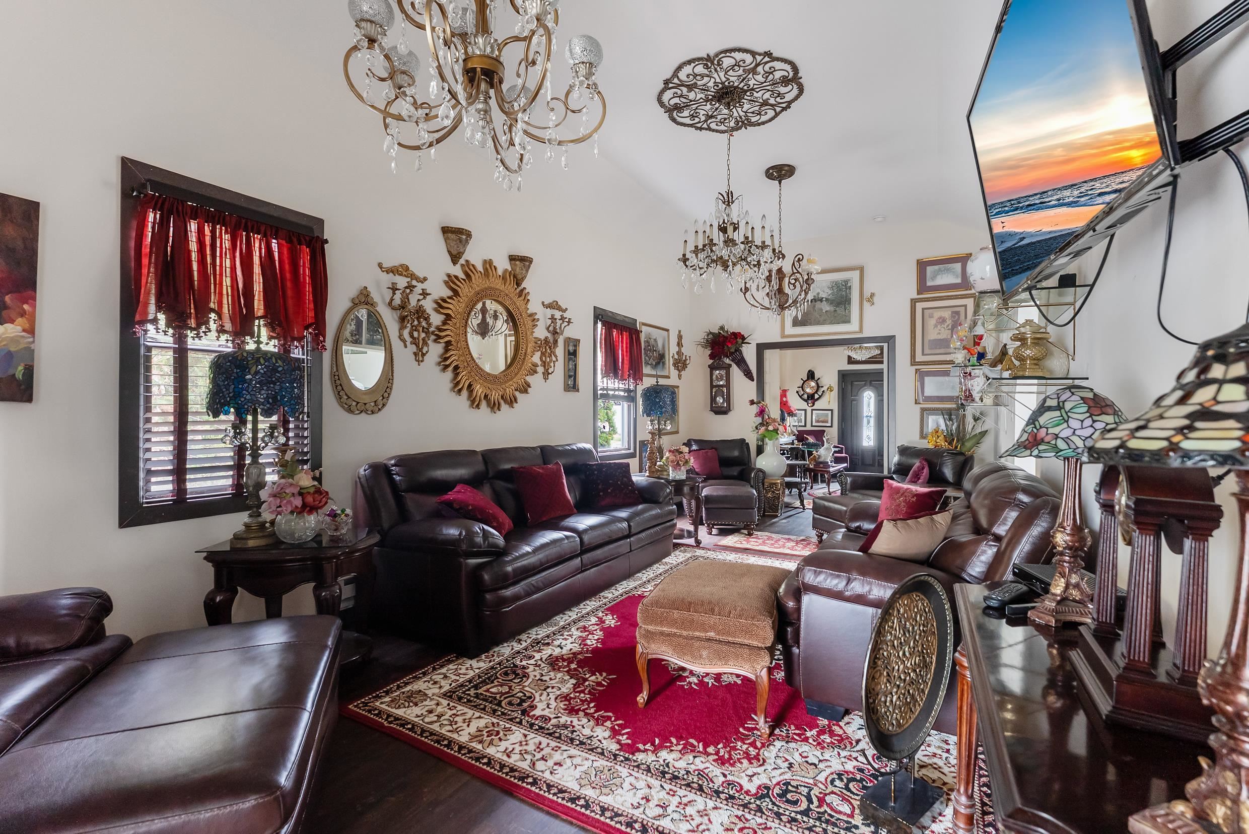 83 Beachhurst Drive - Picture 2