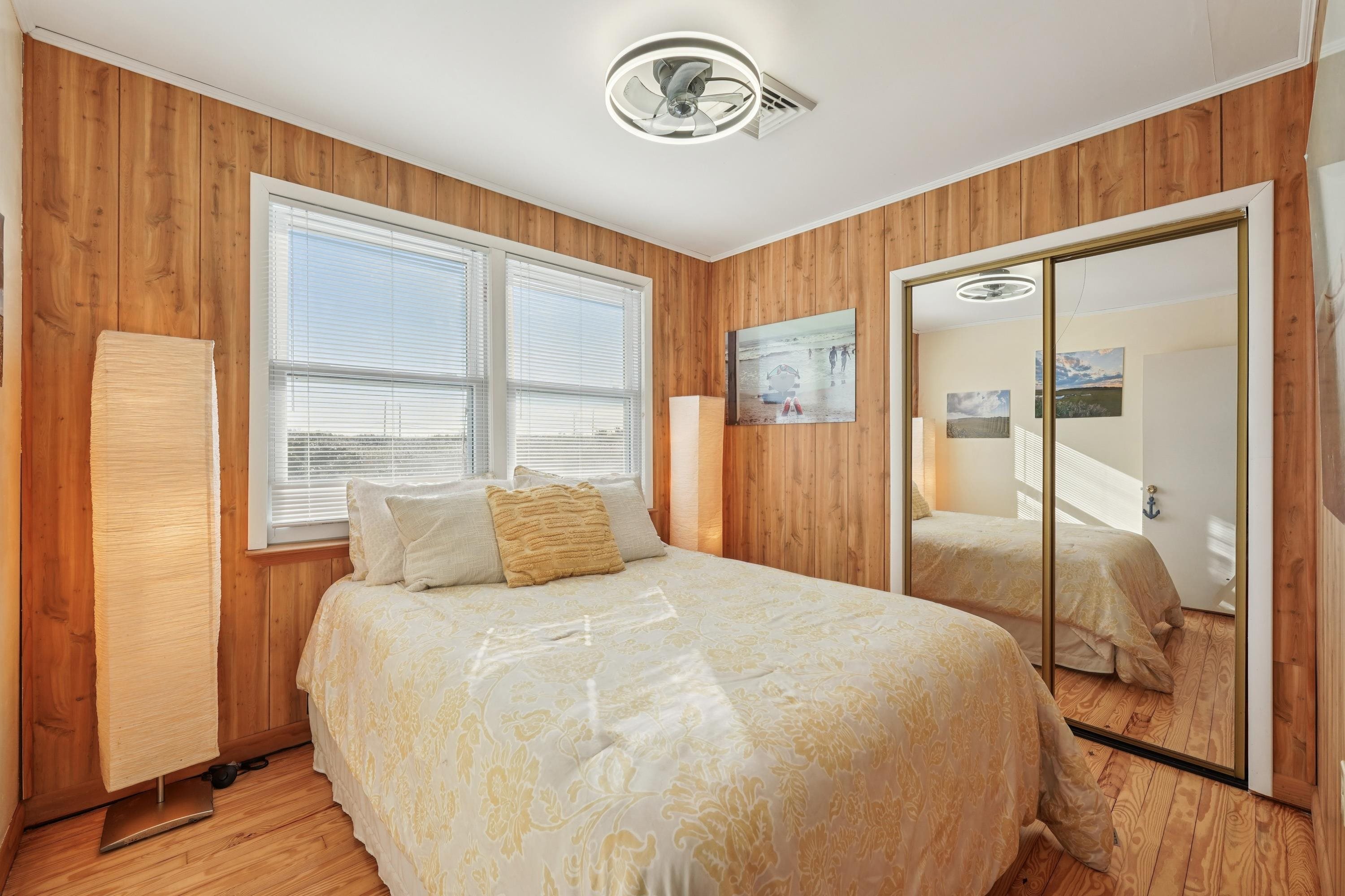 118 2nd Street, East Side