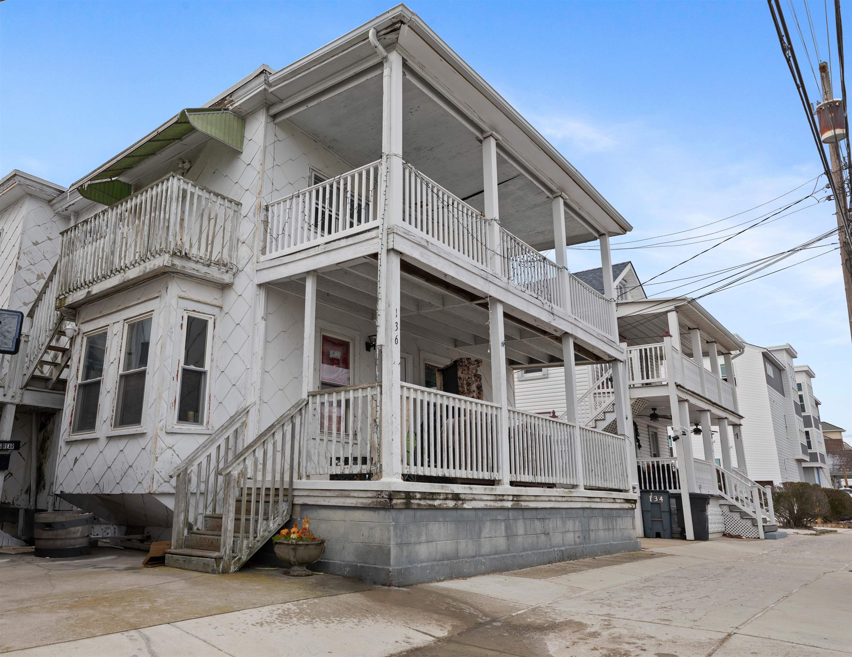  136 E Taylor Avenue - Wildwood