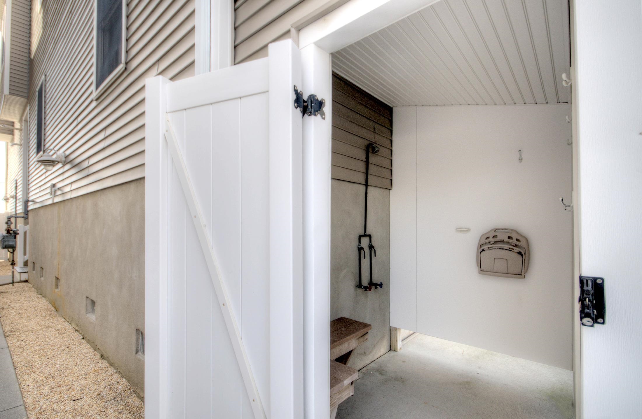 147 60th Street - Picture 32