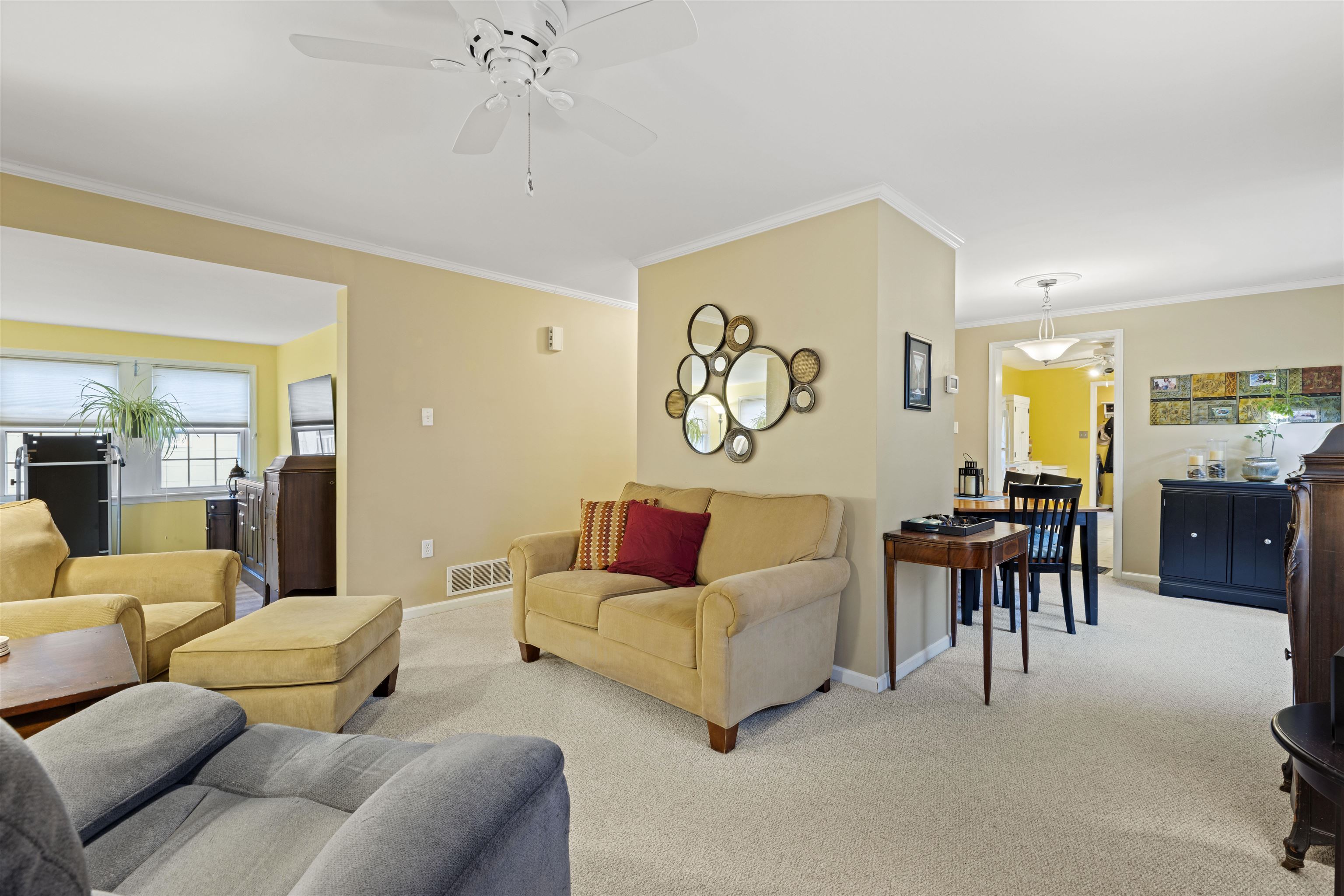 112 W Pacific Avenue