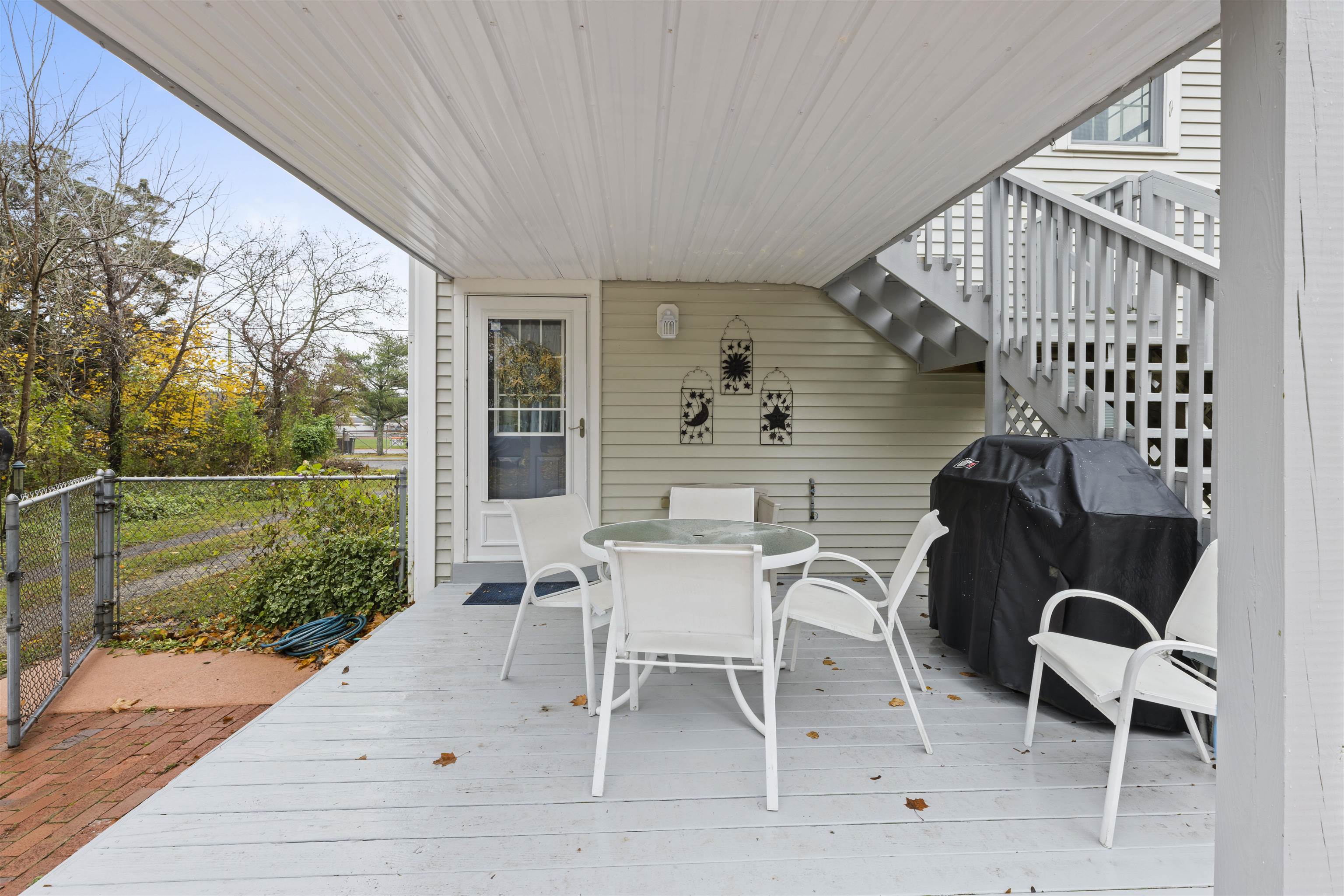 112 W Pacific Avenue