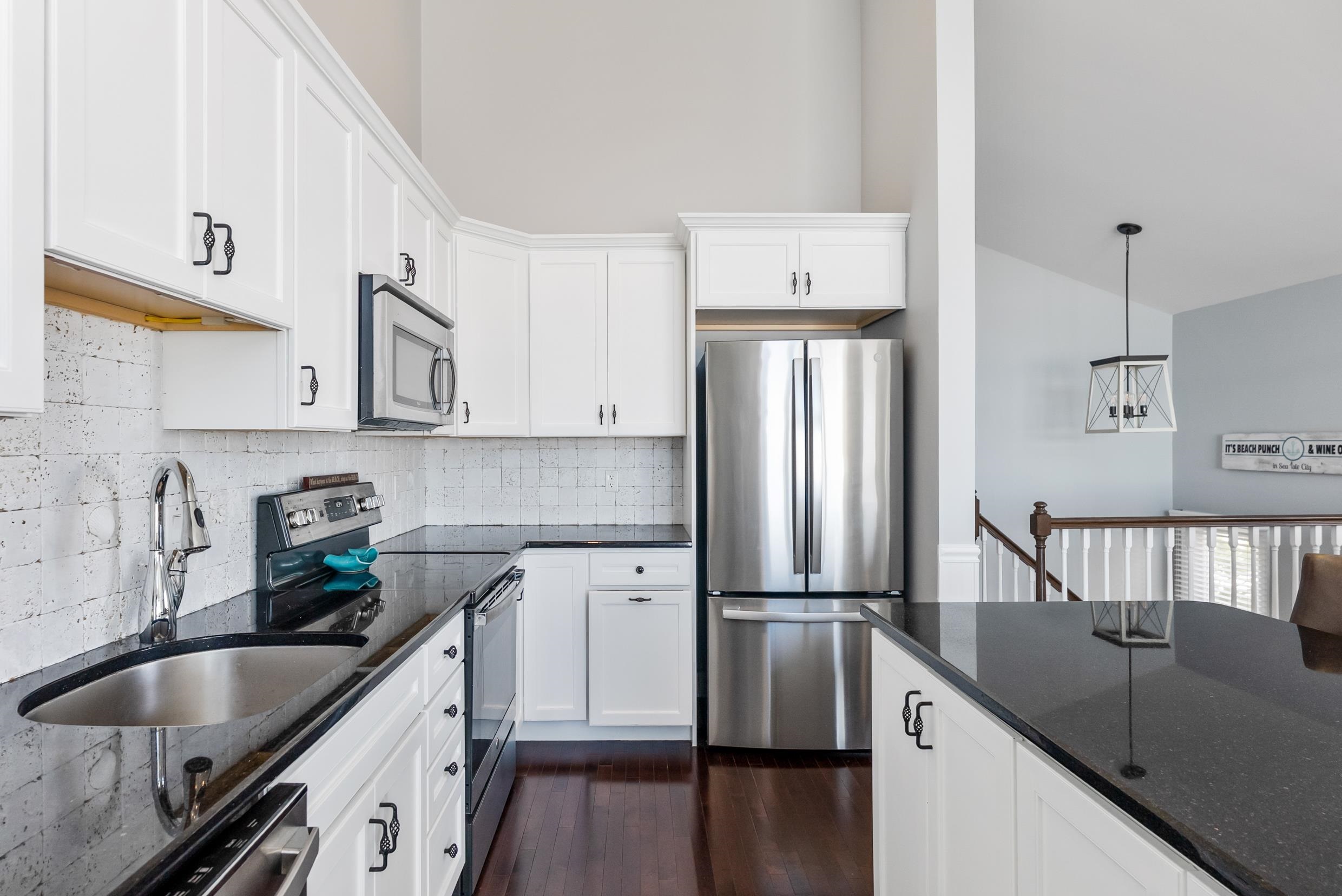 9 85th Street - Picture 4