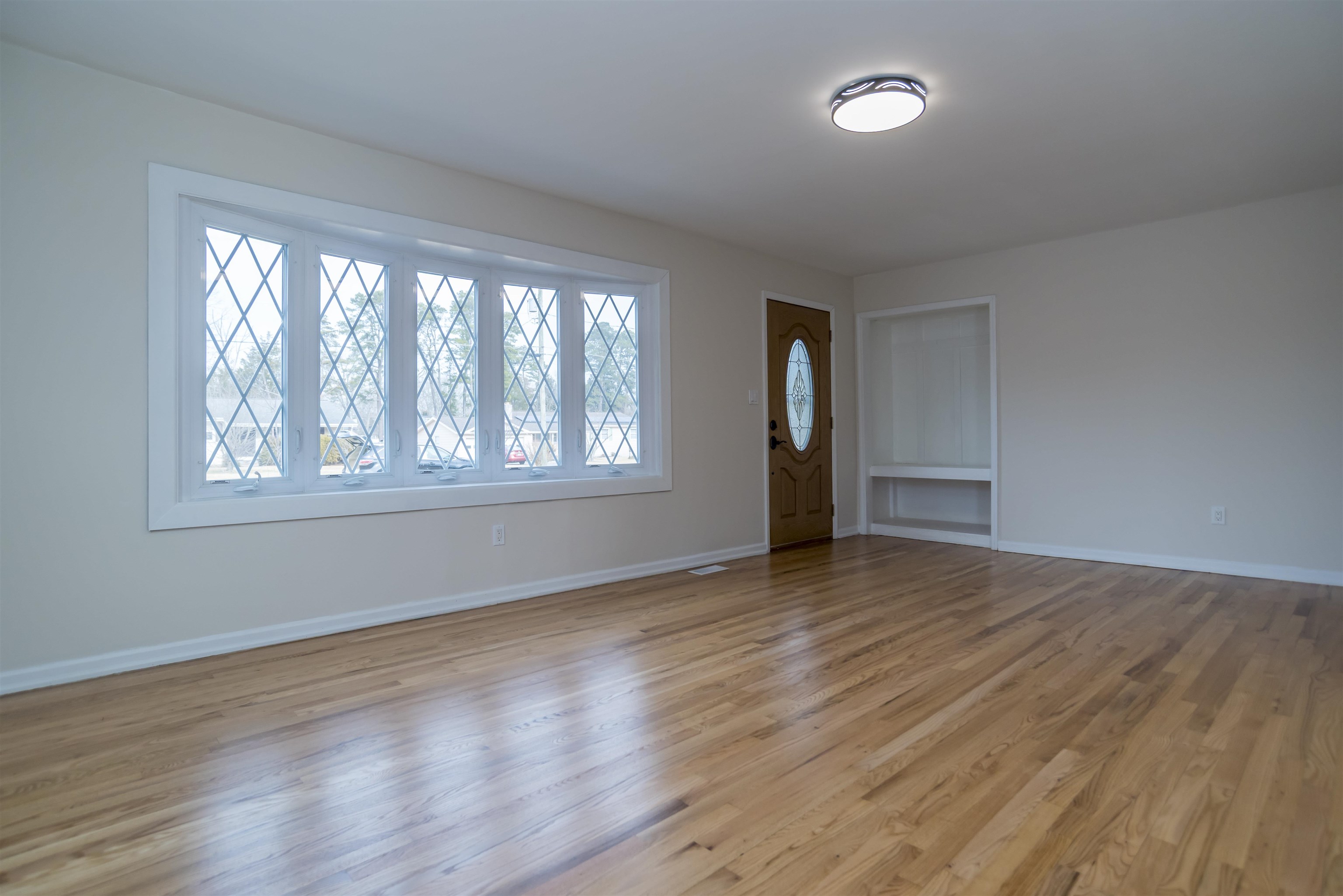 2427 Buttonwood Lane