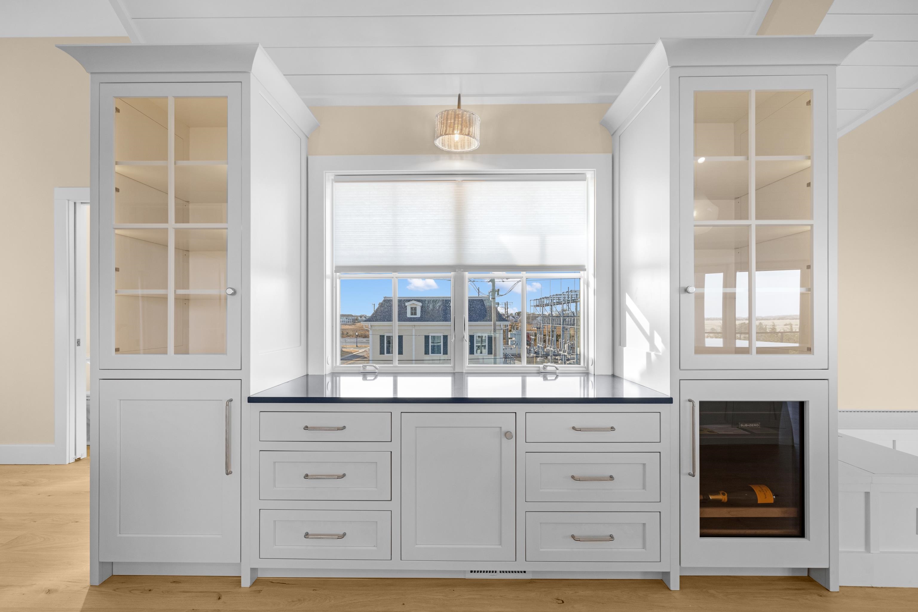 551 Elmira Street - Picture 24