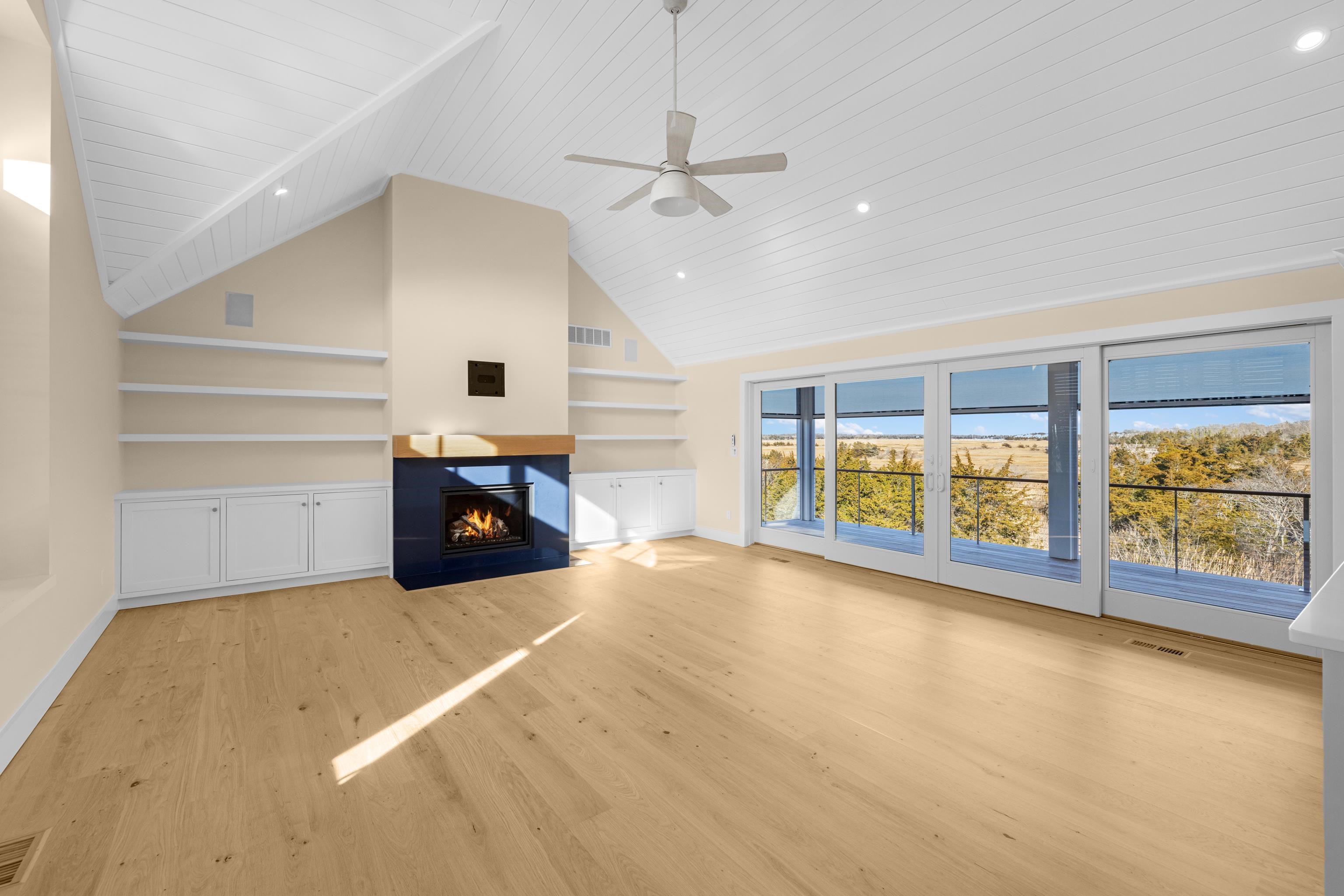 551 Elmira Street - Picture 30