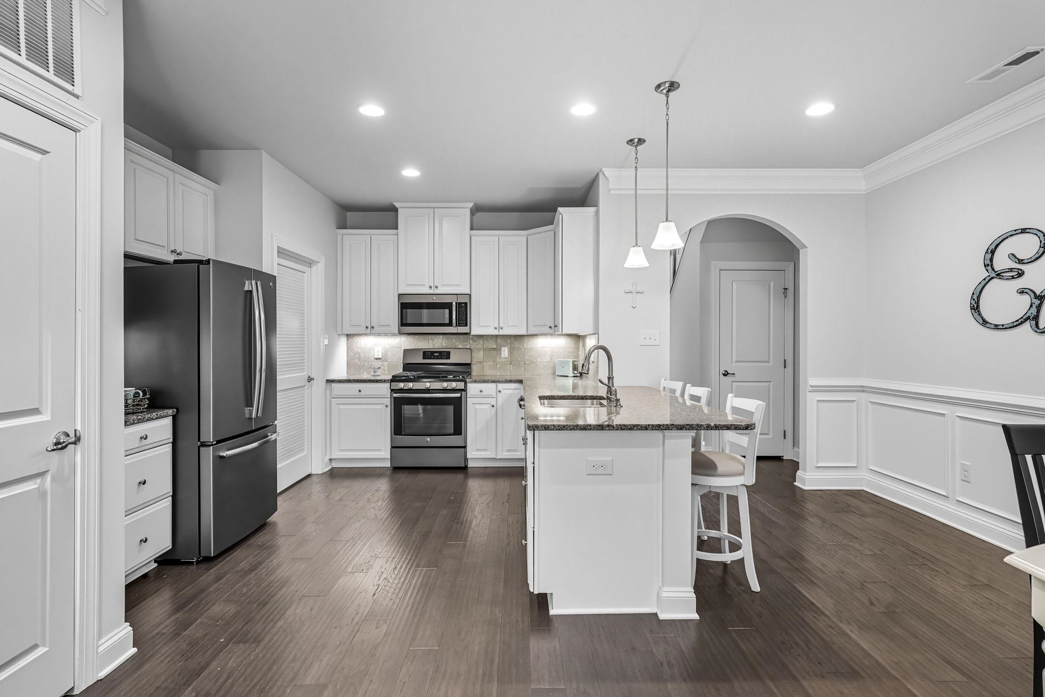 308 Bay Breeze Boulevard - Picture 8