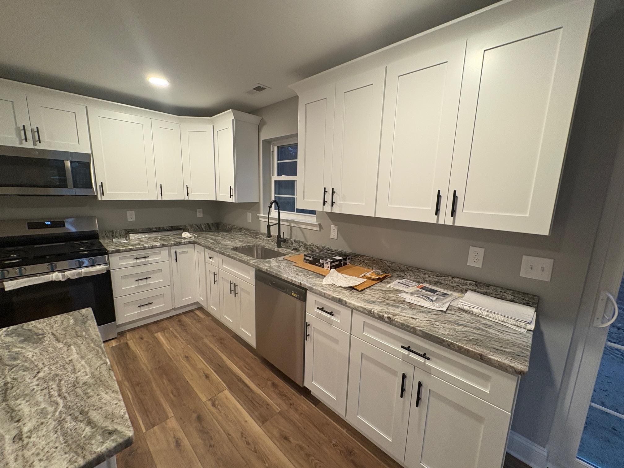 3095-3097 Route 47 - Picture 13