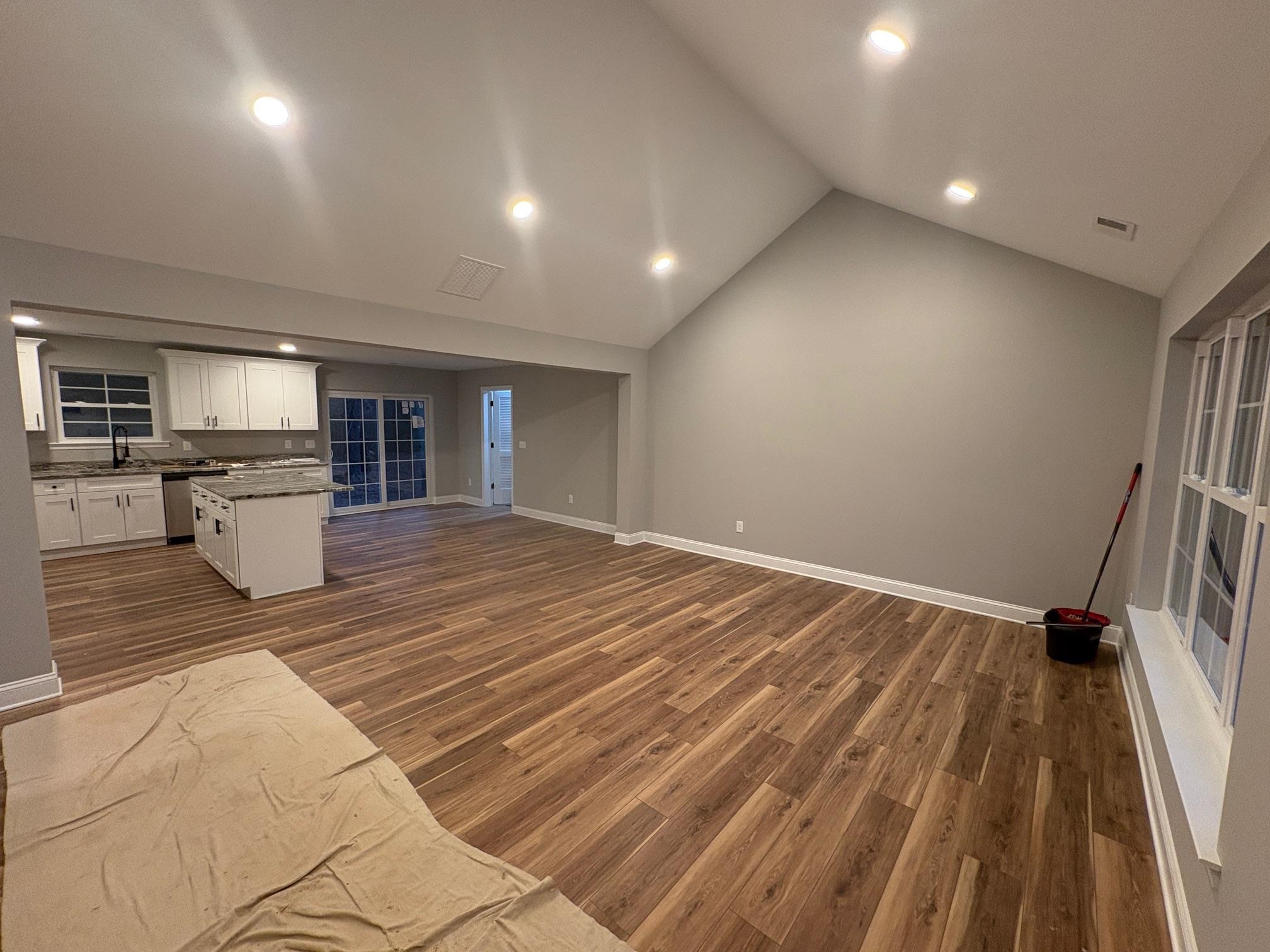 3095-3097 Route 47 - Picture 2