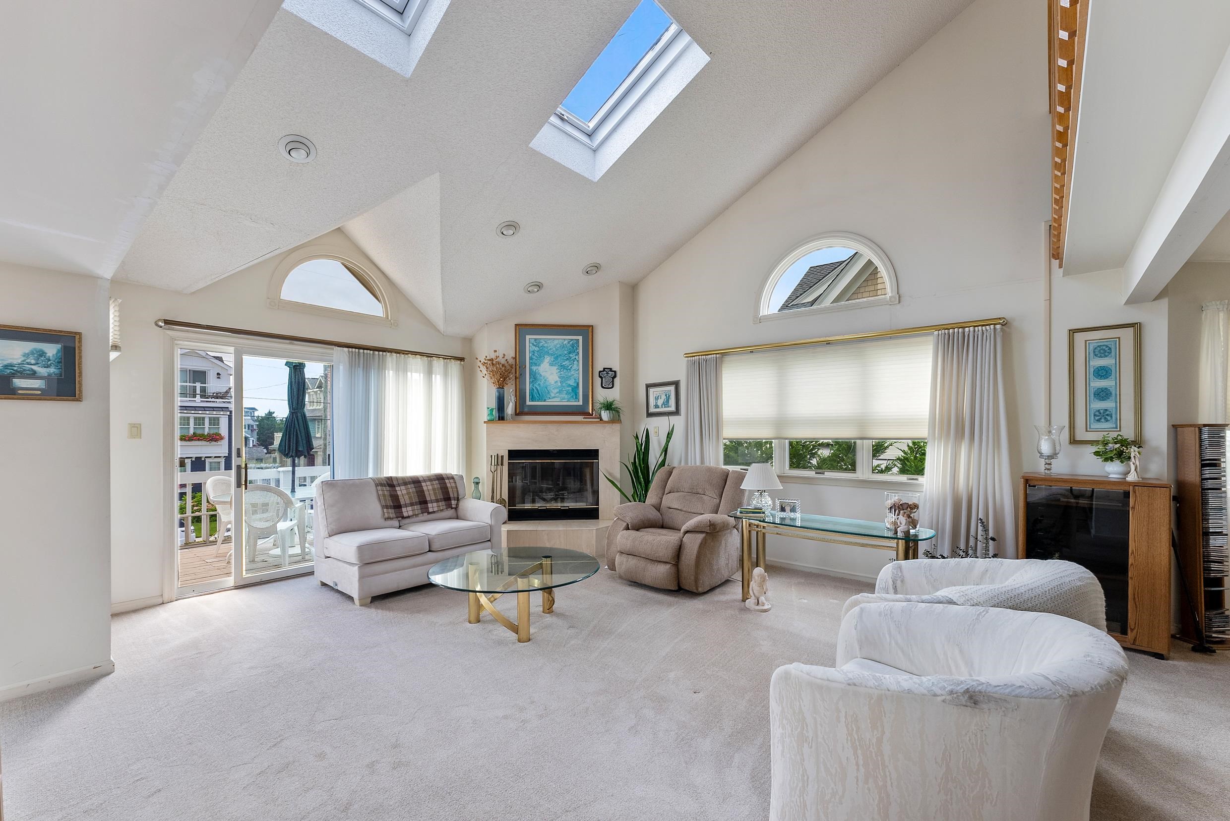 53 E 25th Street - Picture 22