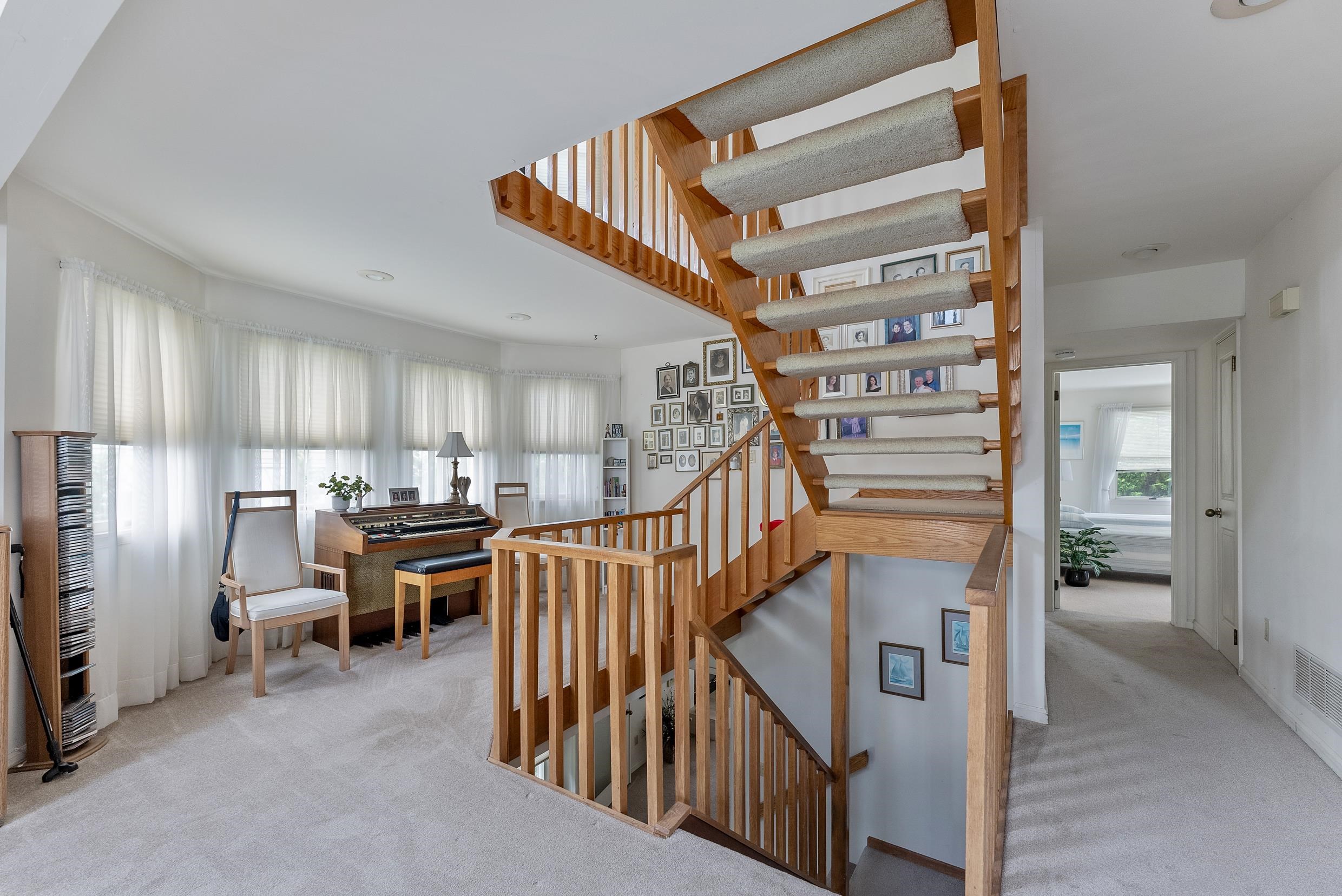 53 E 25th Street - Picture 26