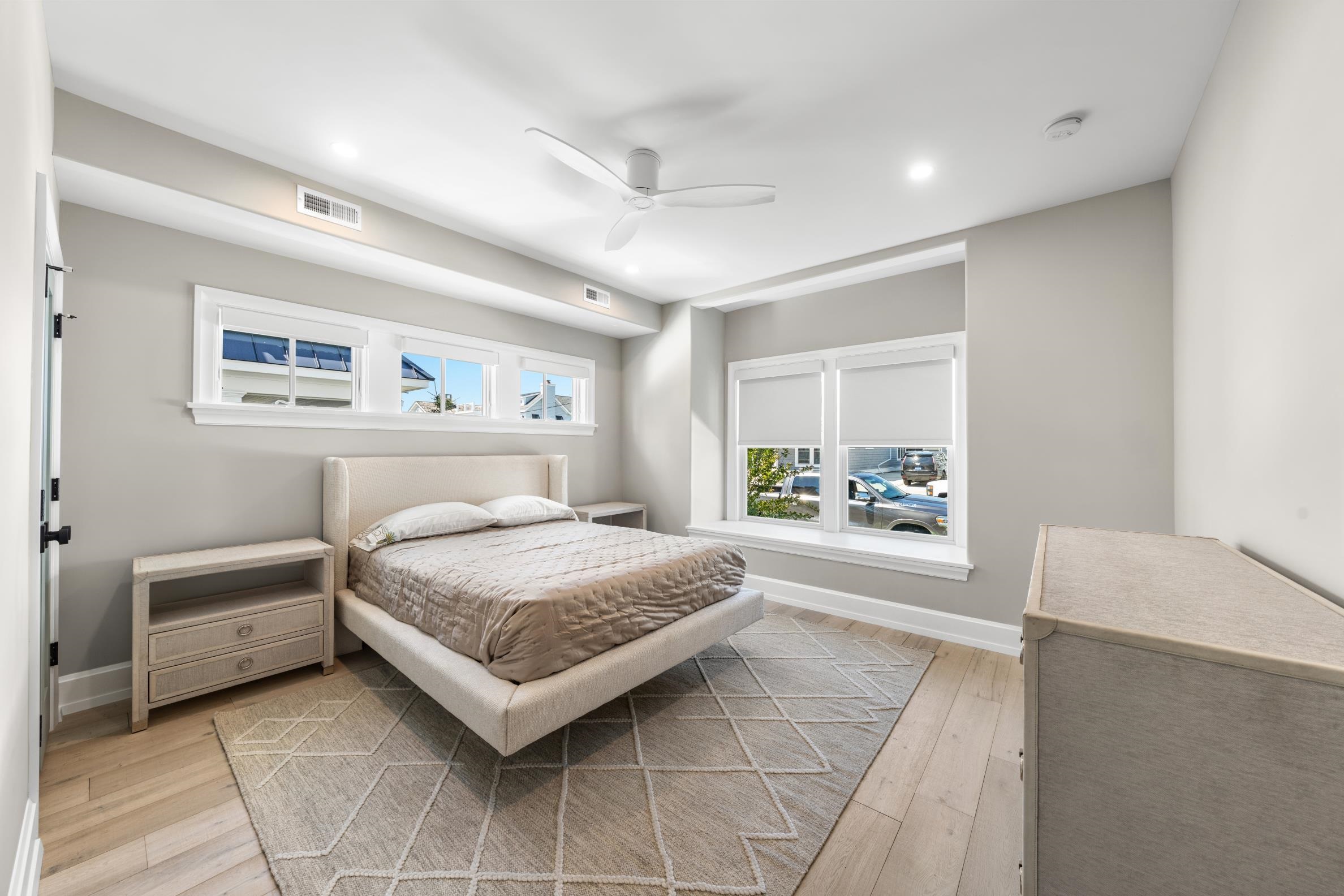 207 120th Street - Picture 7