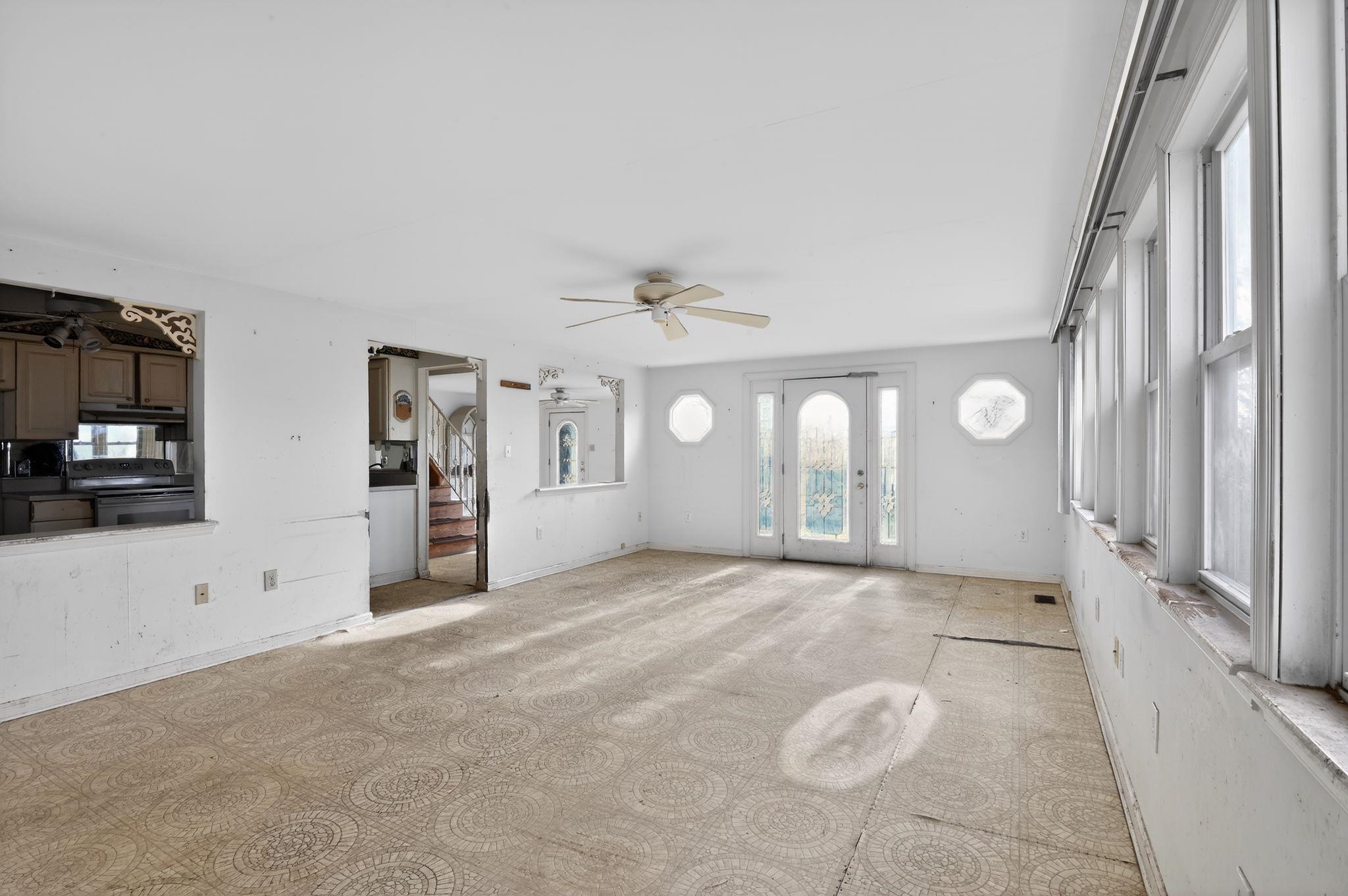 1601 Franklin Avenue - Picture 15