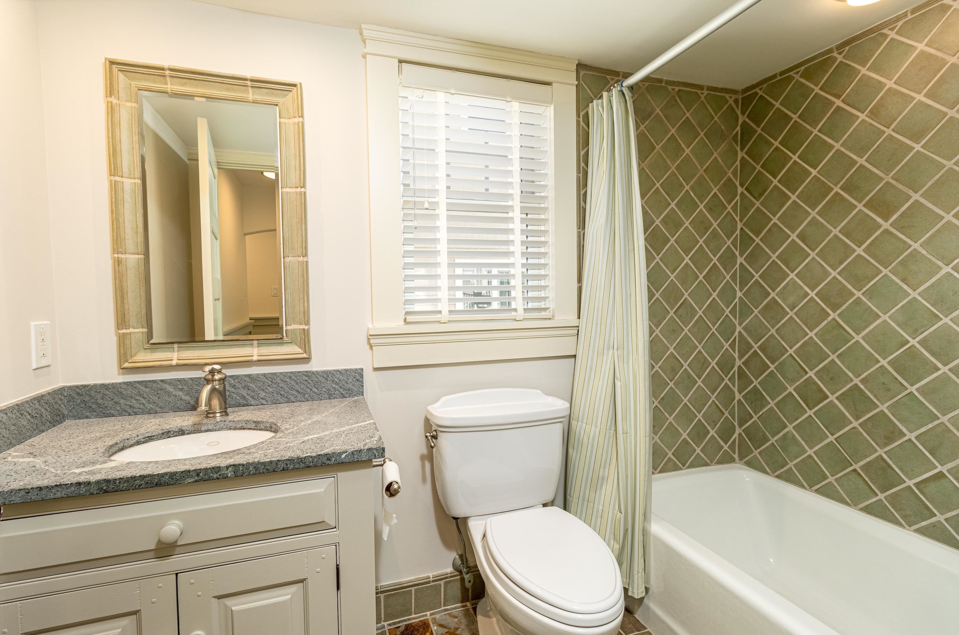 74 W 7th Street - Picture 12