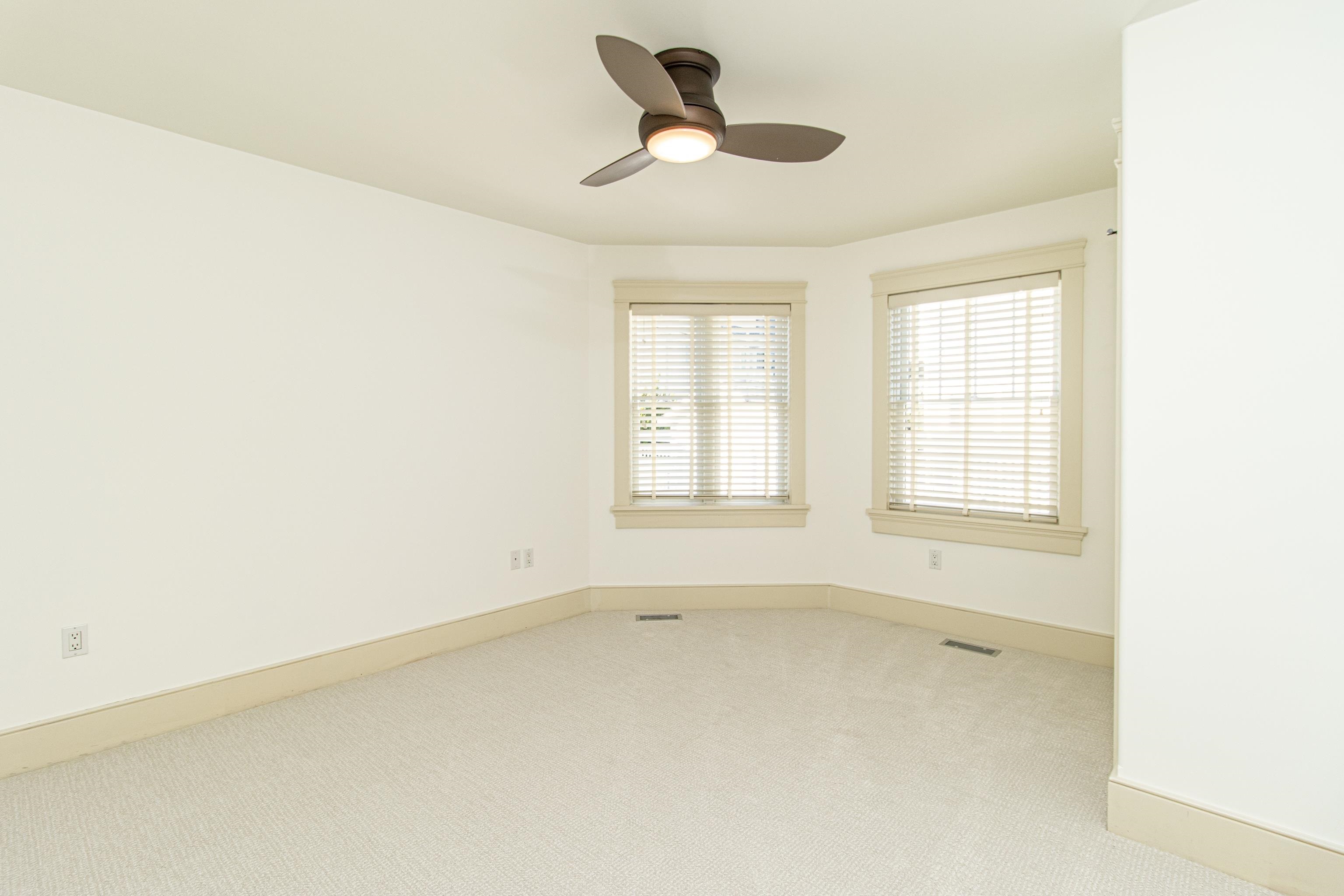 74 W 7th Street - Picture 13