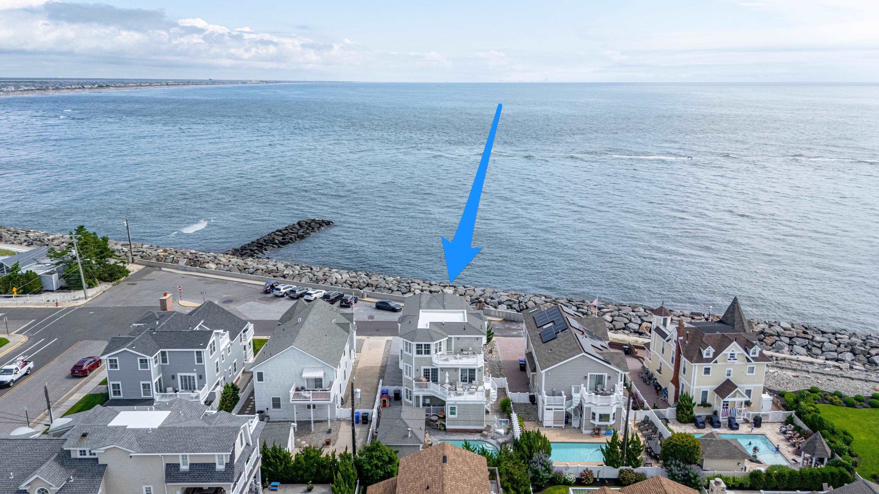 74 W 7th Street - Picture 2